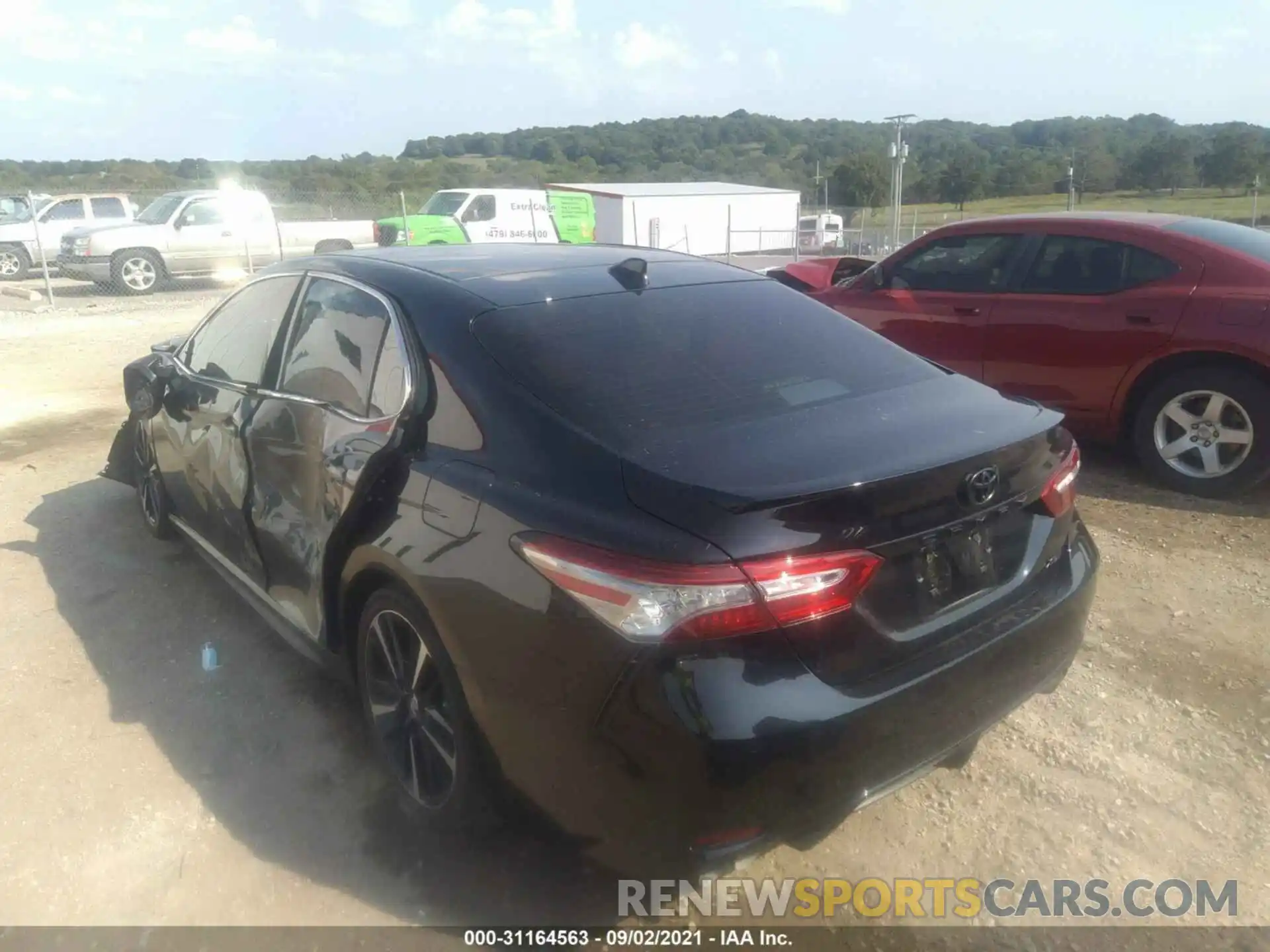 3 Photograph of a damaged car 4T1B61HK9KU832141 TOYOTA CAMRY 2019