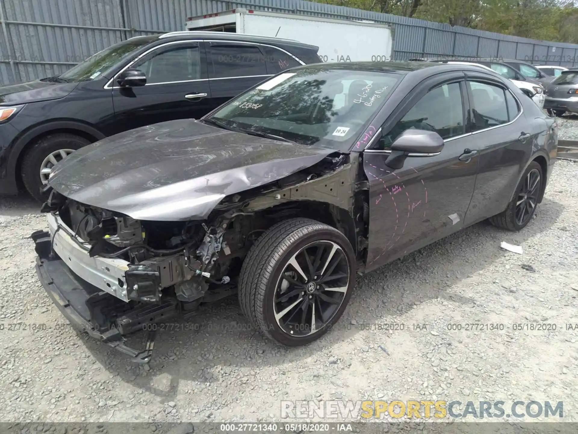 2 Photograph of a damaged car 4T1B61HK9KU833158 TOYOTA CAMRY 2019