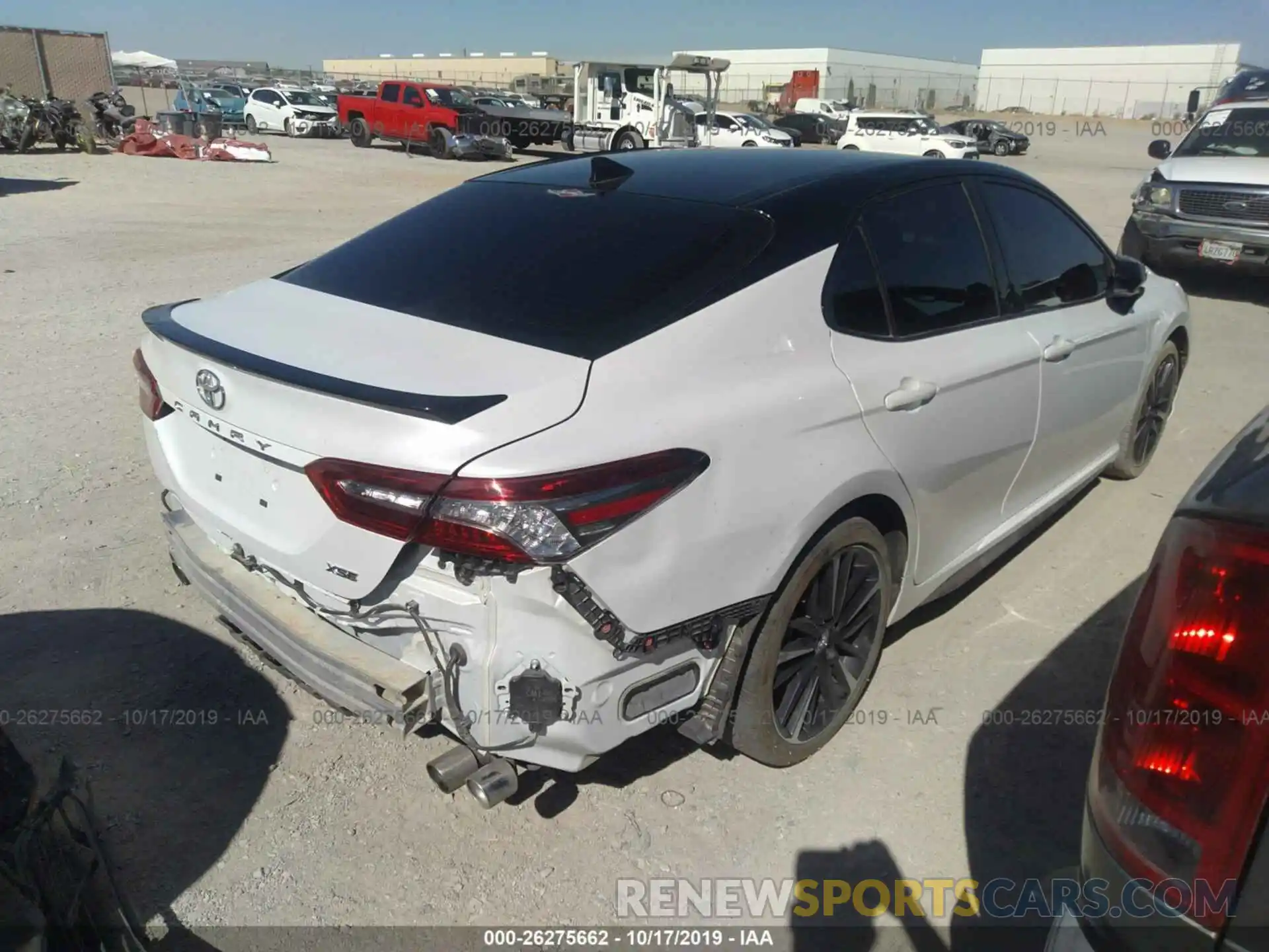 4 Photograph of a damaged car 4T1B61HKXKU159876 TOYOTA CAMRY 2019