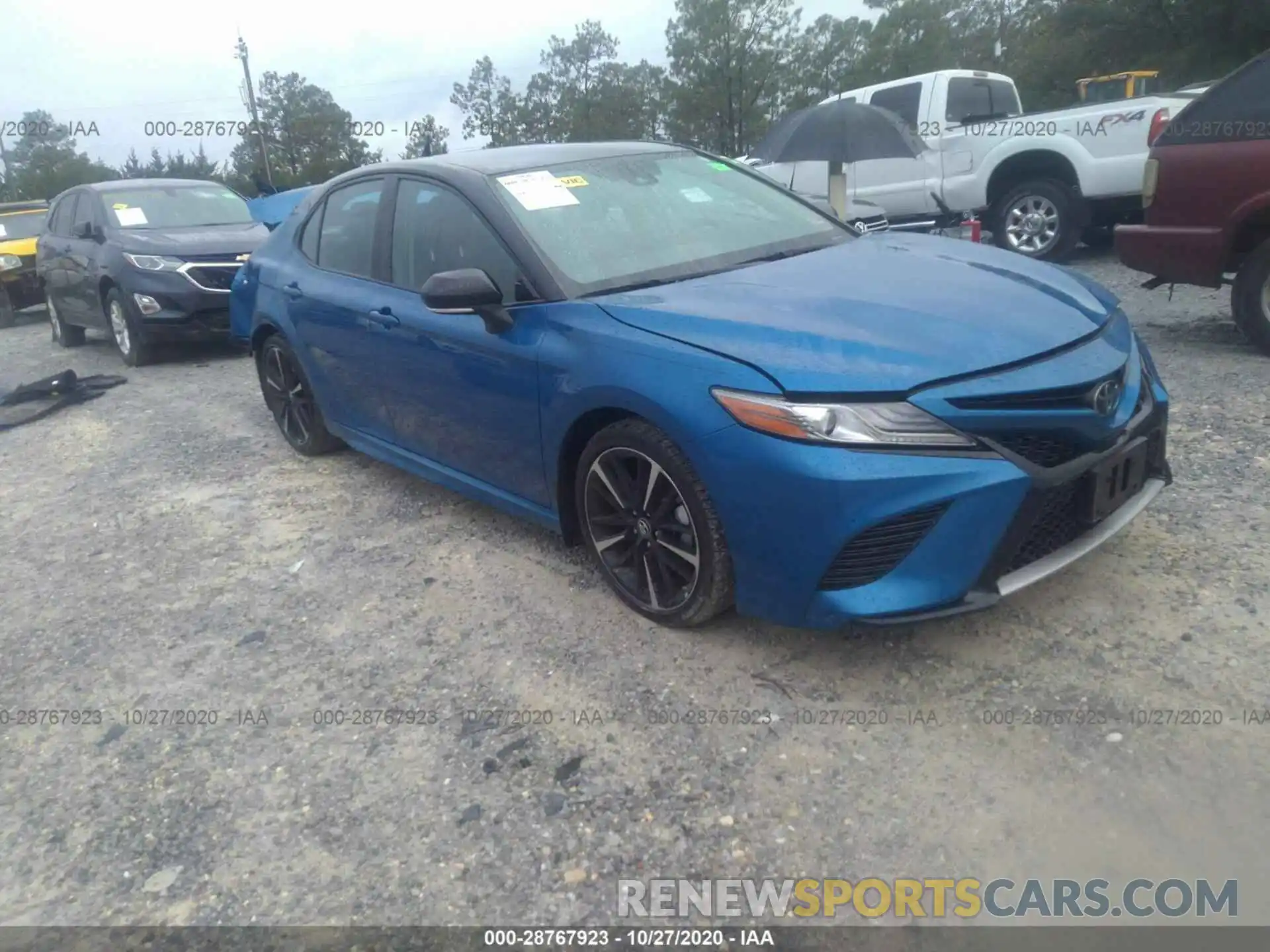 1 Photograph of a damaged car 4T1B61HKXKU165063 TOYOTA CAMRY 2019