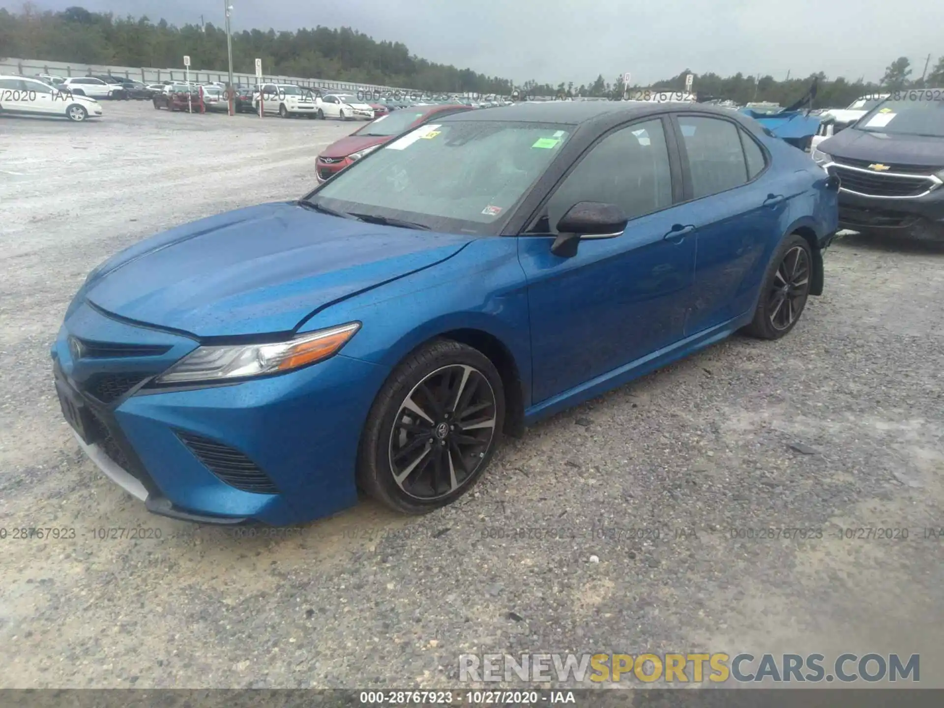 2 Photograph of a damaged car 4T1B61HKXKU165063 TOYOTA CAMRY 2019