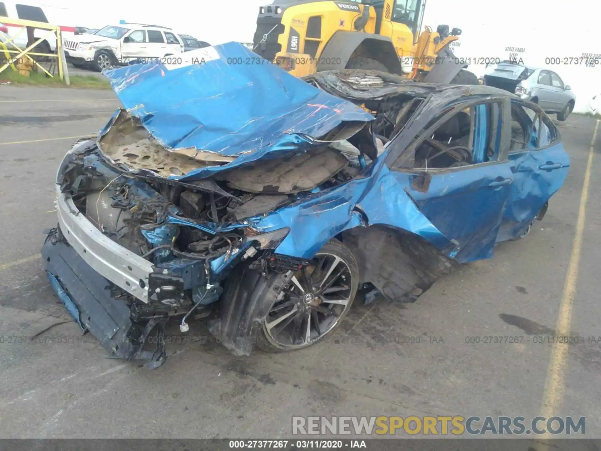 2 Photograph of a damaged car 4T1B61HKXKU180937 TOYOTA CAMRY 2019