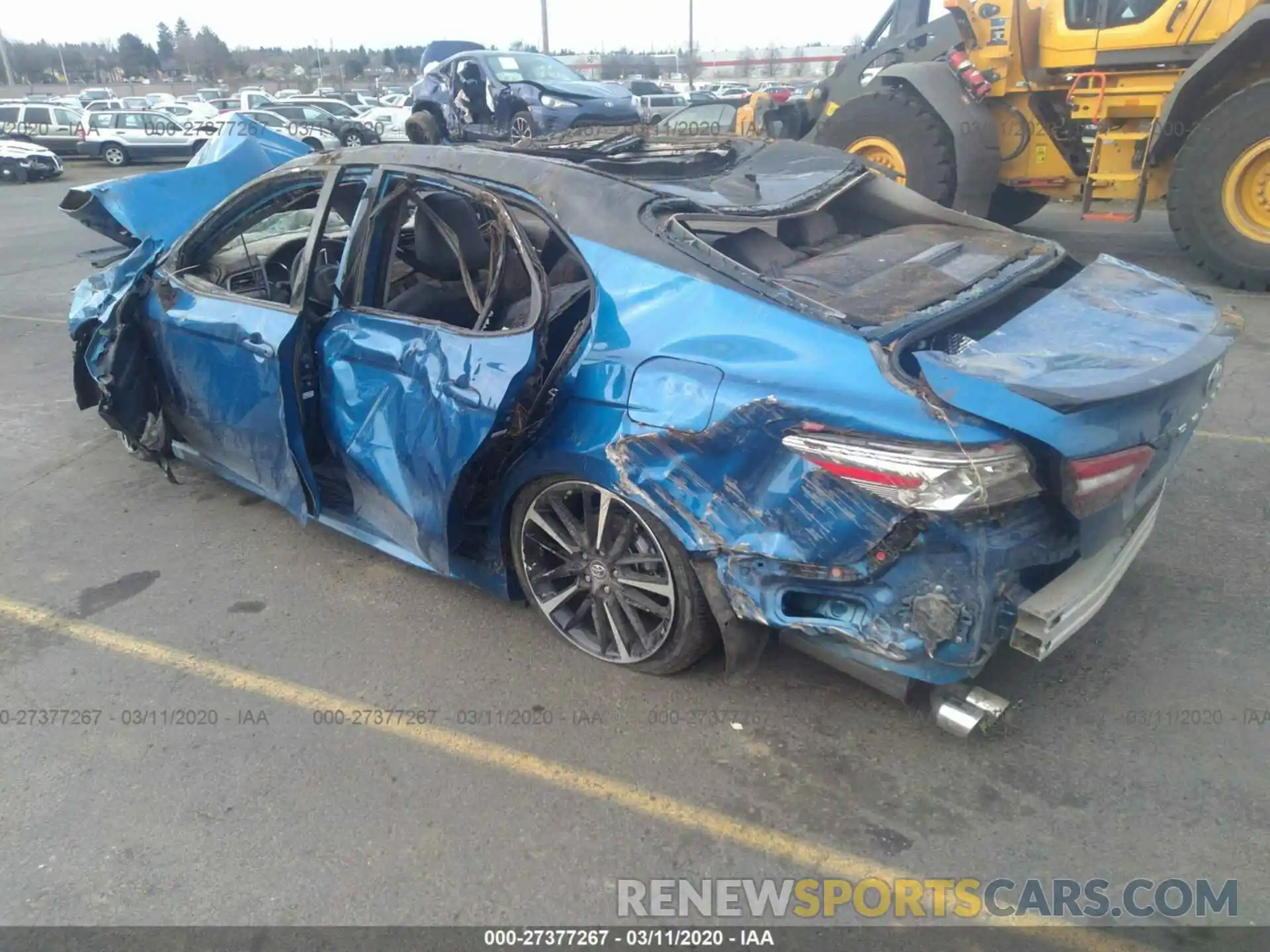 3 Photograph of a damaged car 4T1B61HKXKU180937 TOYOTA CAMRY 2019