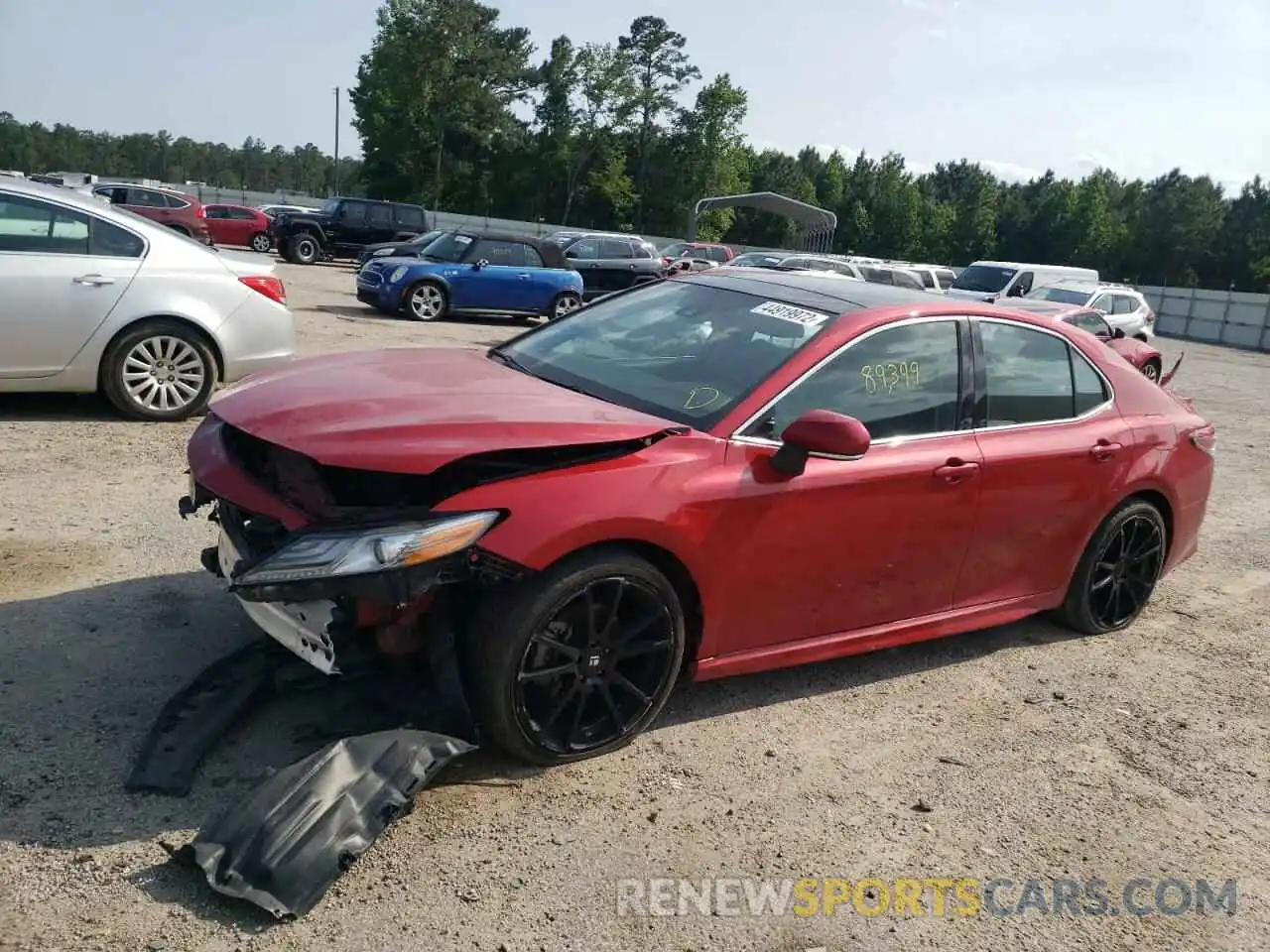 2 Photograph of a damaged car 4T1B61HKXKU202760 TOYOTA CAMRY 2019