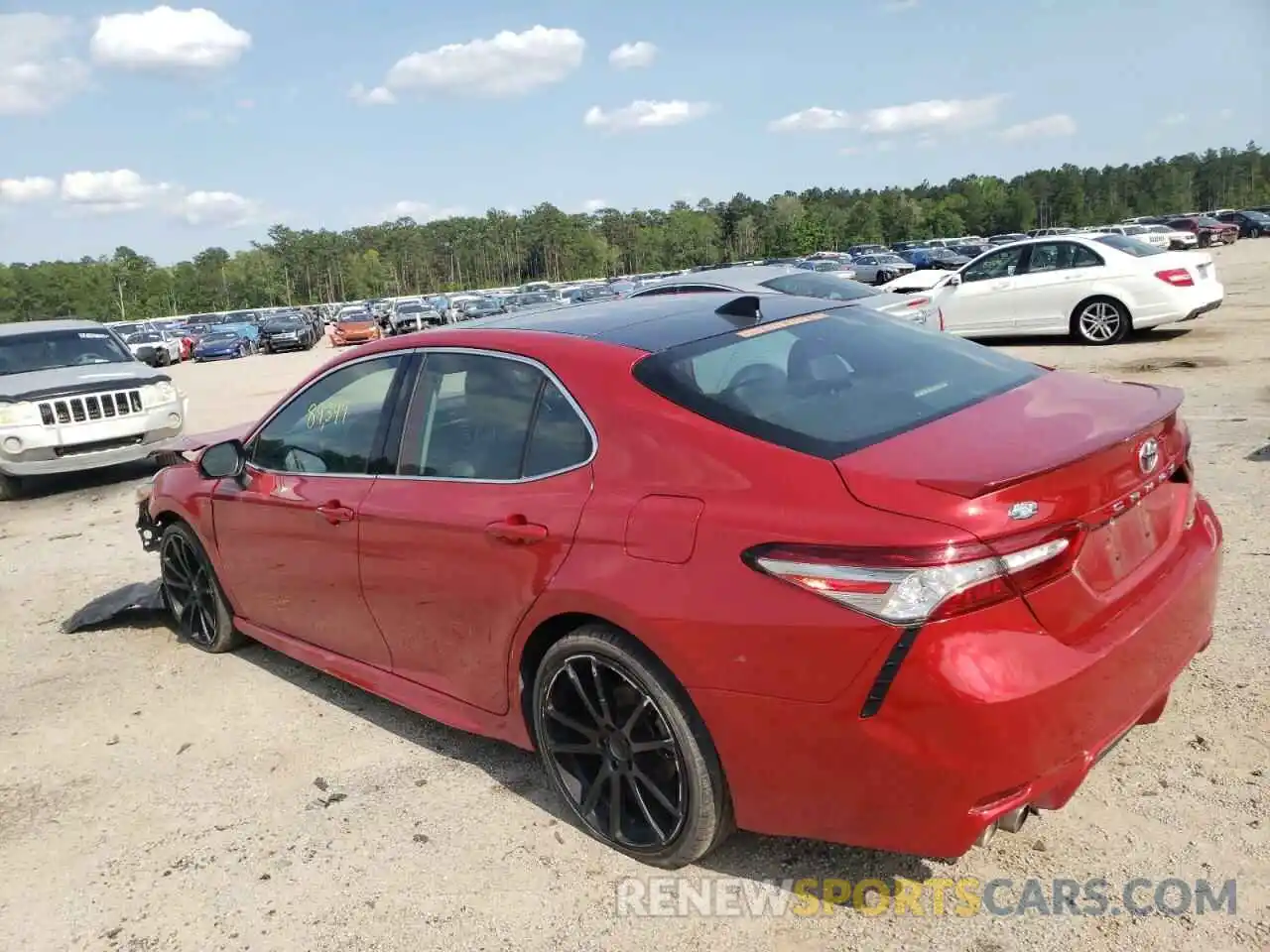 3 Photograph of a damaged car 4T1B61HKXKU202760 TOYOTA CAMRY 2019