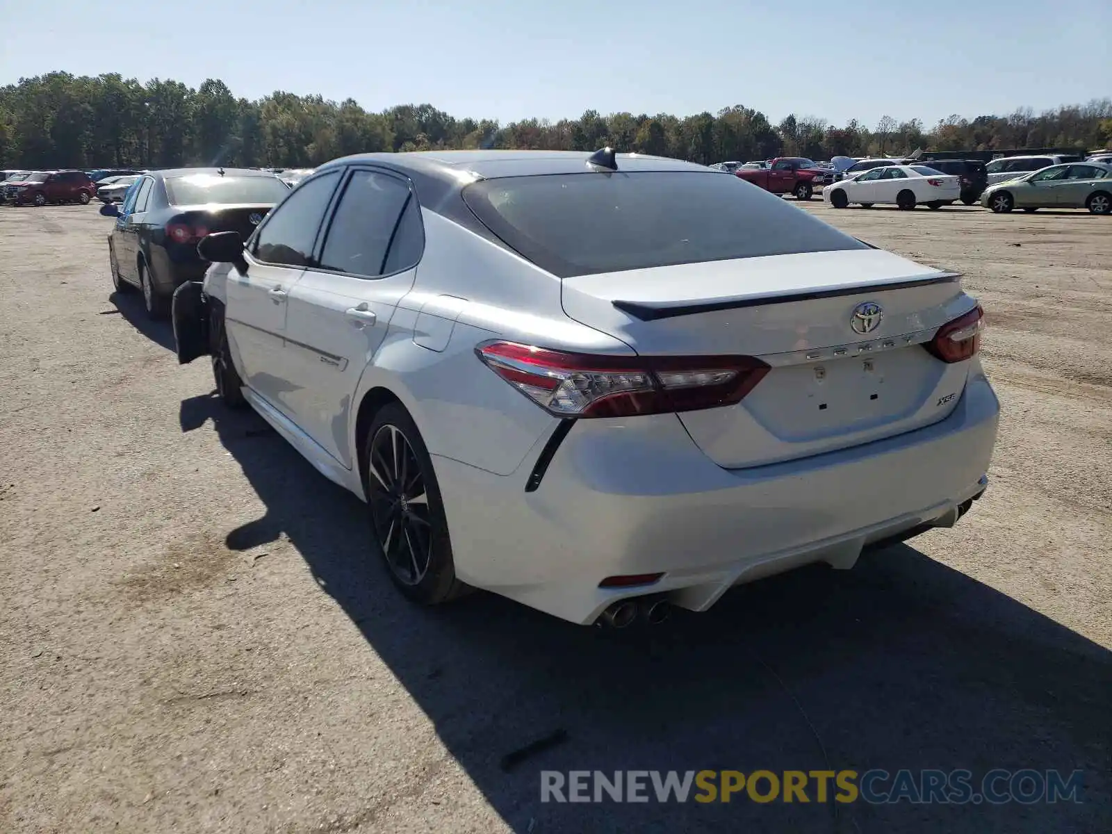 3 Photograph of a damaged car 4T1B61HKXKU207859 TOYOTA CAMRY 2019