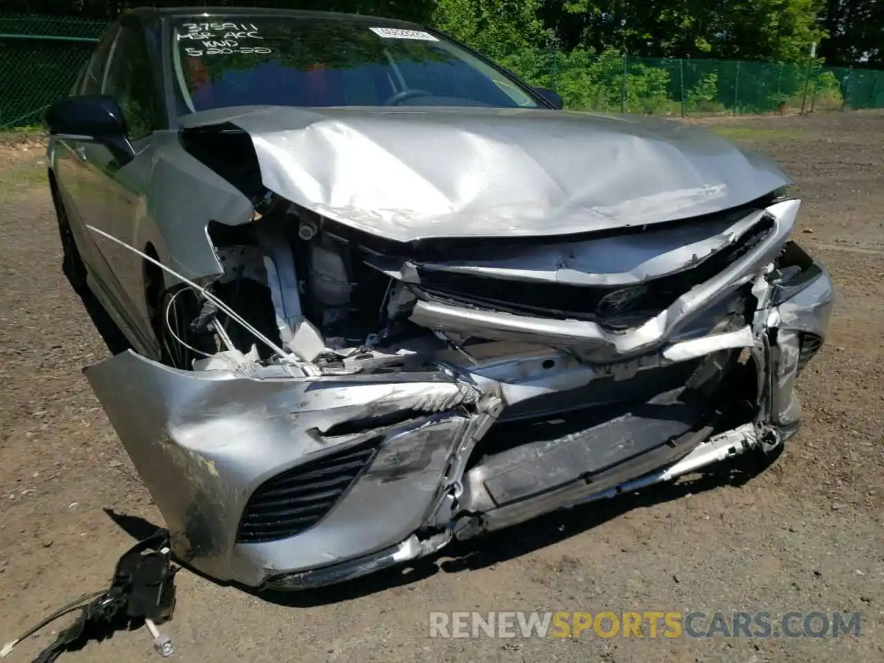 9 Photograph of a damaged car 4T1B61HKXKU207909 TOYOTA CAMRY 2019