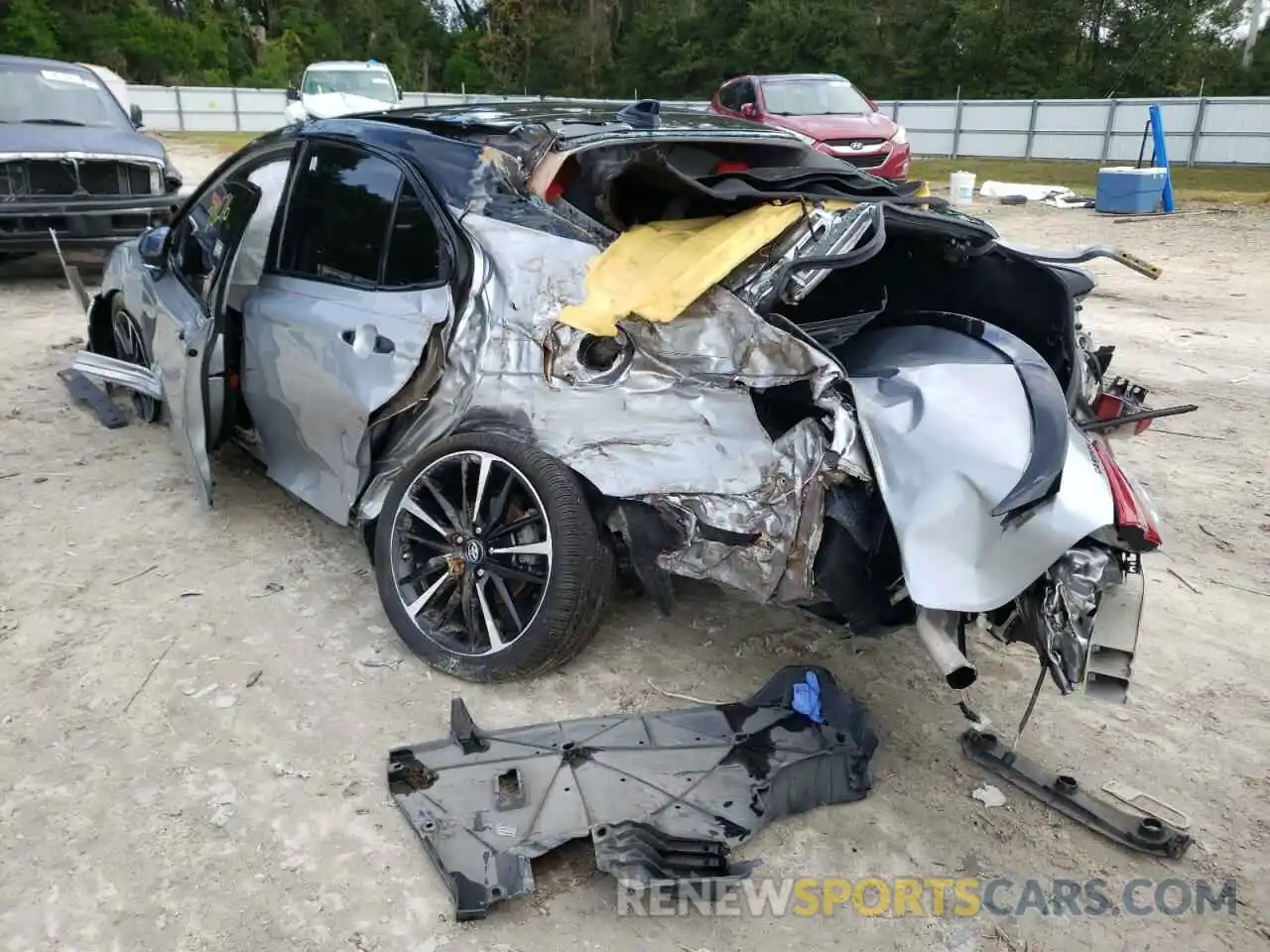 3 Photograph of a damaged car 4T1B61HKXKU207988 TOYOTA CAMRY 2019