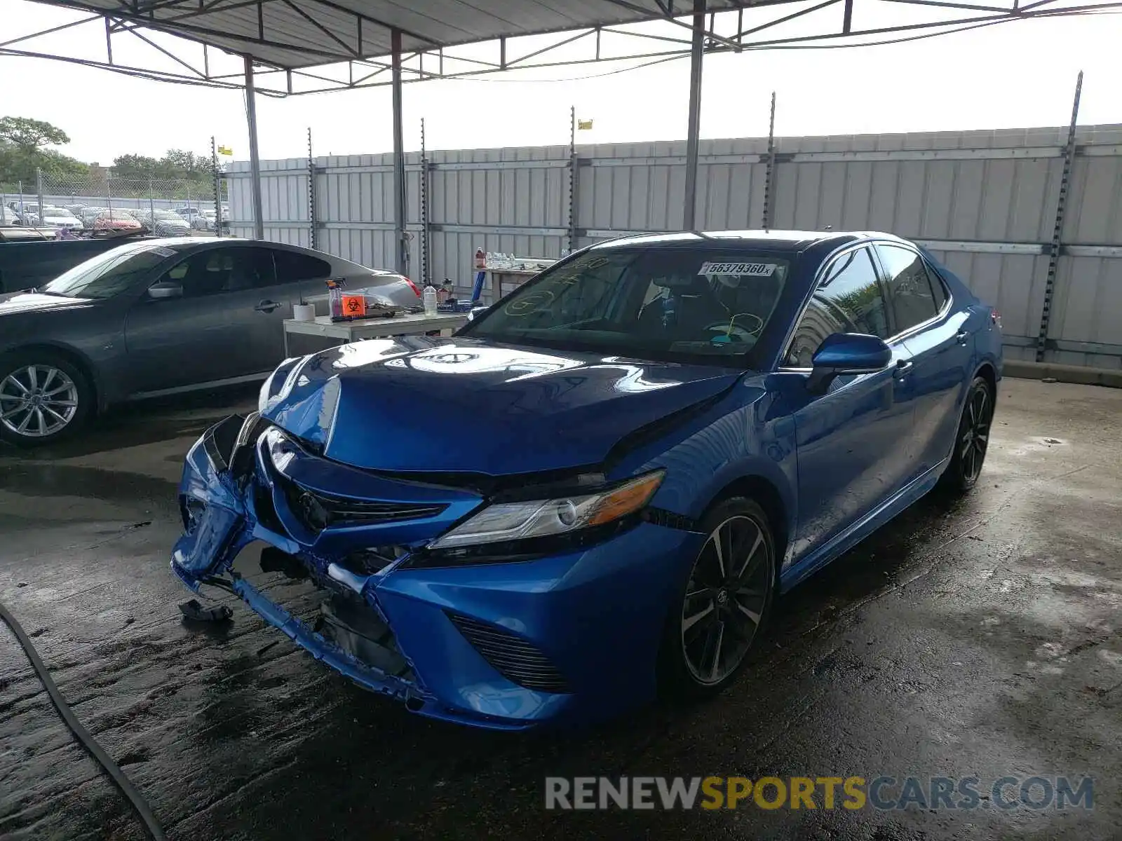 2 Photograph of a damaged car 4T1B61HKXKU215704 TOYOTA CAMRY 2019