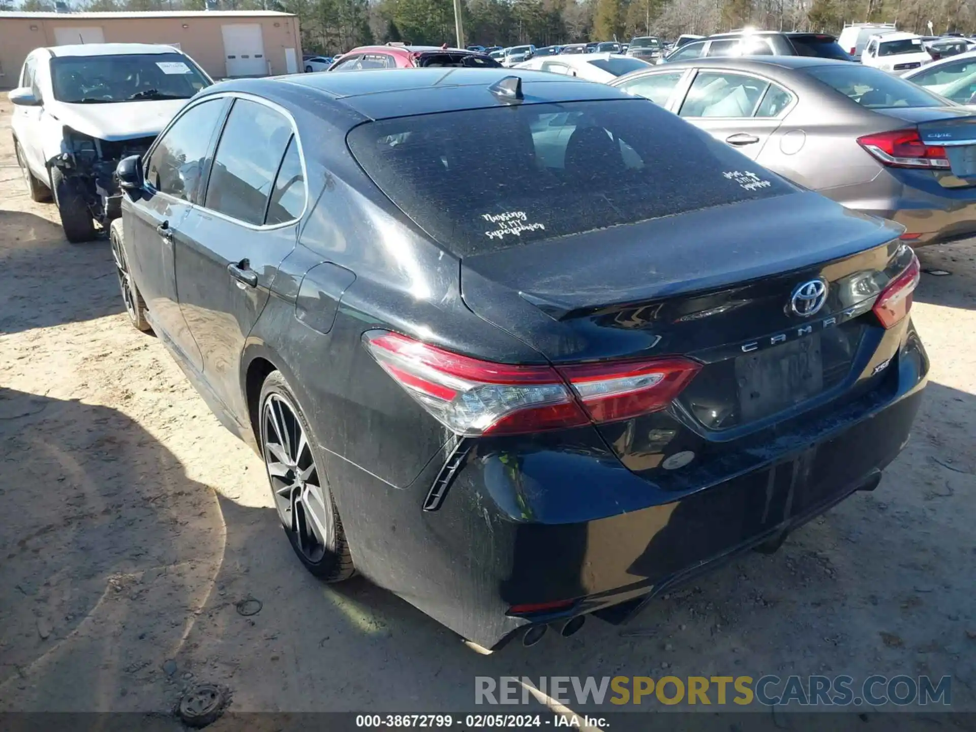 3 Photograph of a damaged car 4T1B61HKXKU218490 TOYOTA CAMRY 2019