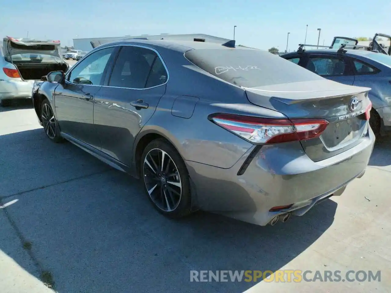 3 Photograph of a damaged car 4T1B61HKXKU225178 TOYOTA CAMRY 2019