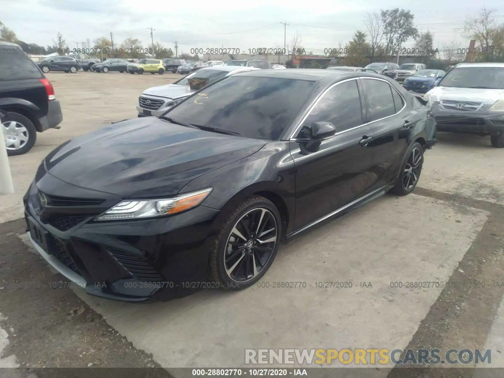 2 Photograph of a damaged car 4T1B61HKXKU226346 TOYOTA CAMRY 2019