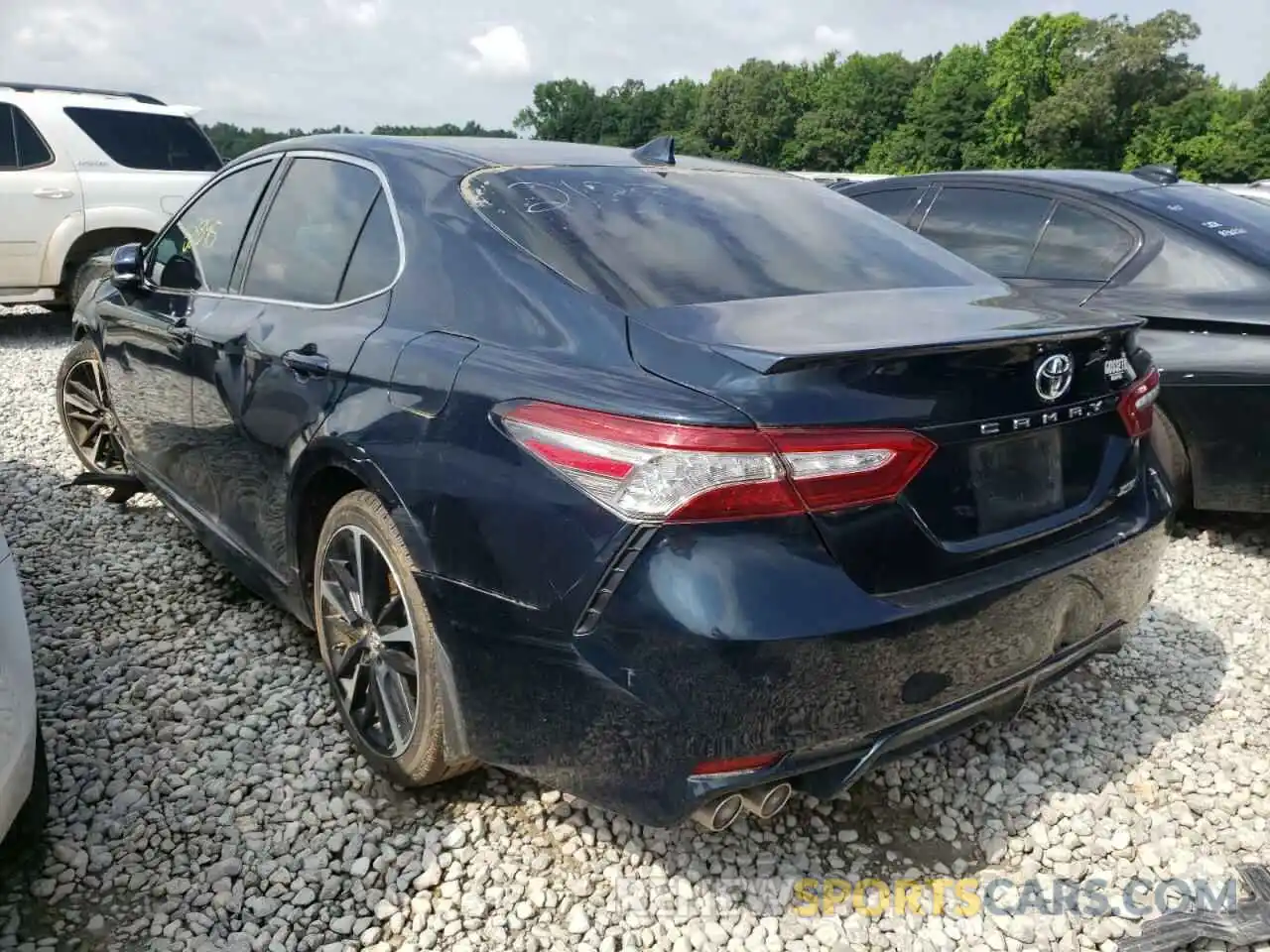 3 Photograph of a damaged car 4T1B61HKXKU237573 TOYOTA CAMRY 2019