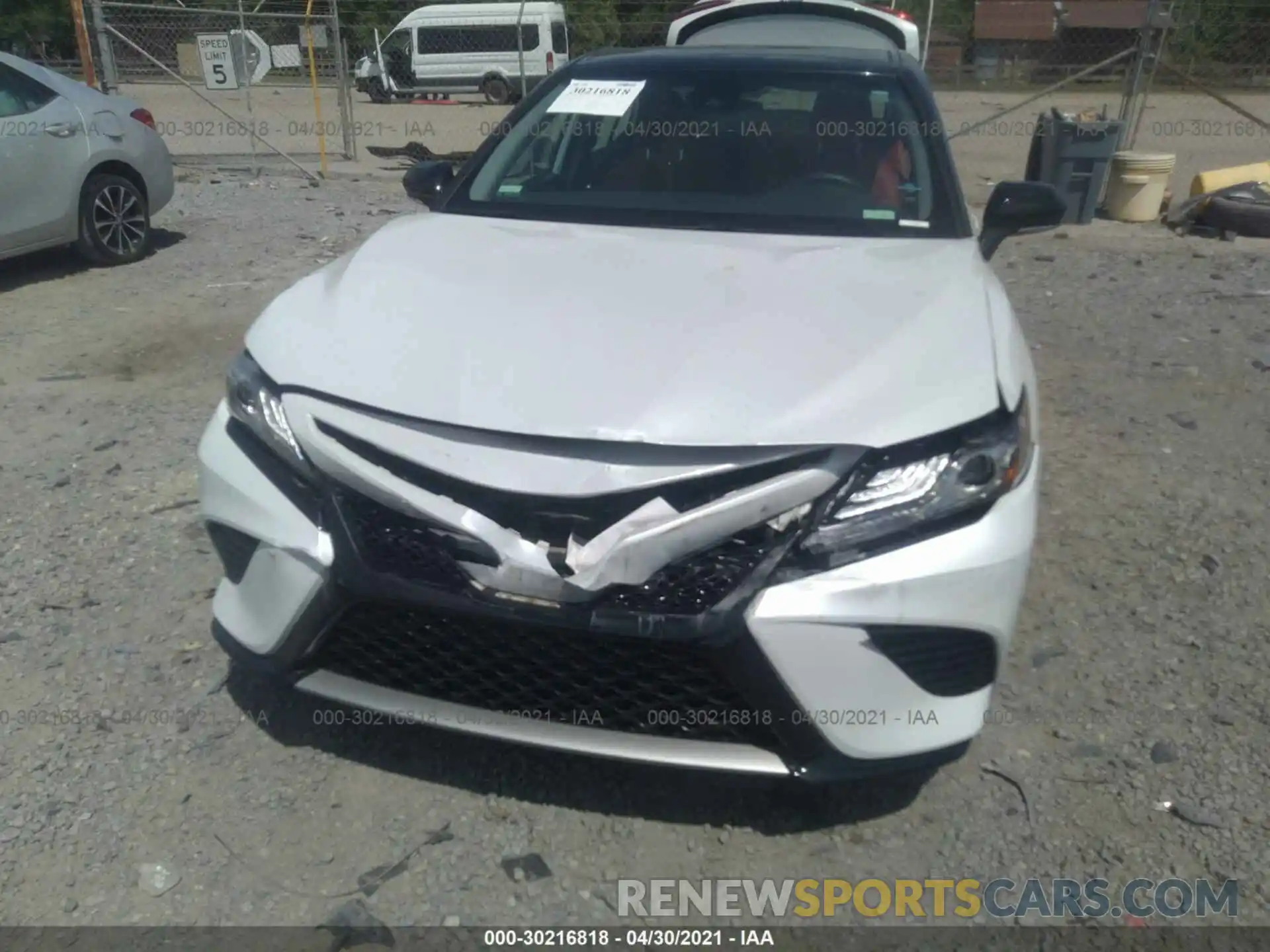 6 Photograph of a damaged car 4T1B61HKXKU242594 TOYOTA CAMRY 2019