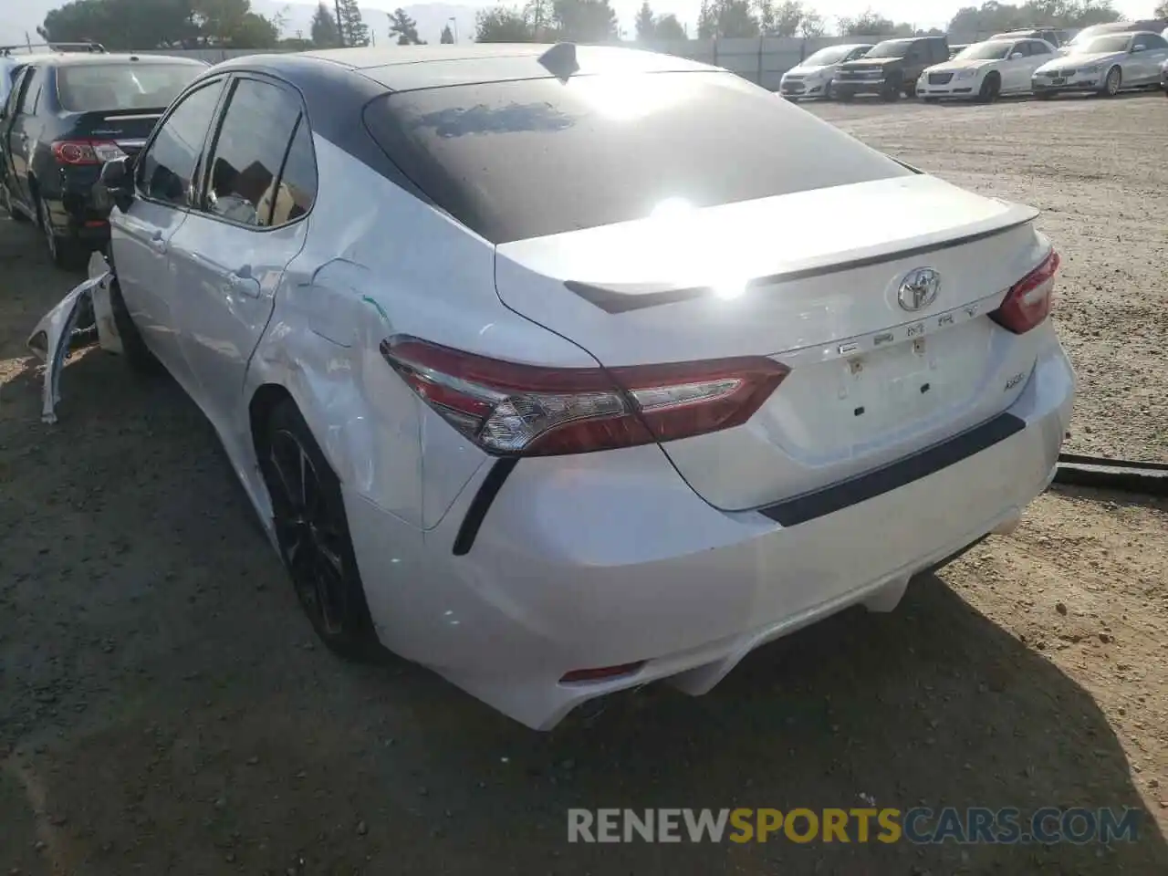 3 Photograph of a damaged car 4T1B61HKXKU246113 TOYOTA CAMRY 2019