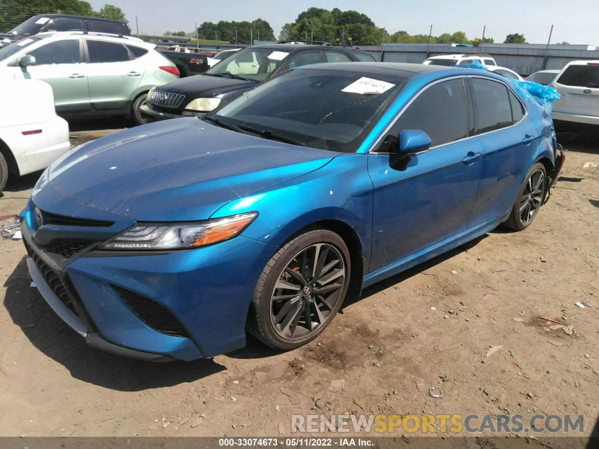 2 Photograph of a damaged car 4T1B61HKXKU246757 TOYOTA CAMRY 2019