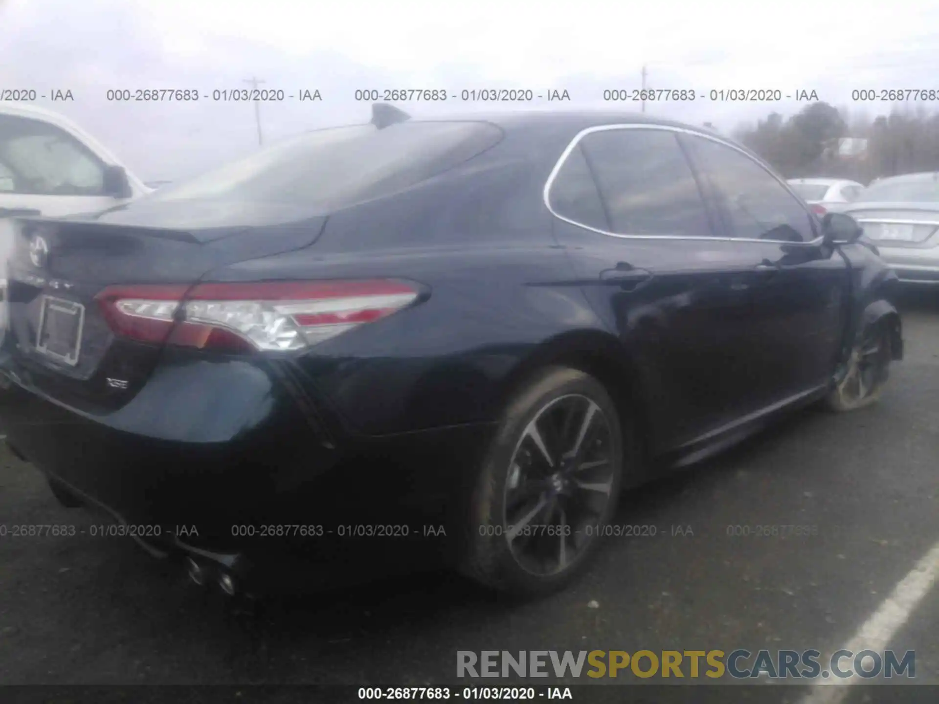 4 Photograph of a damaged car 4T1B61HKXKU247469 TOYOTA CAMRY 2019