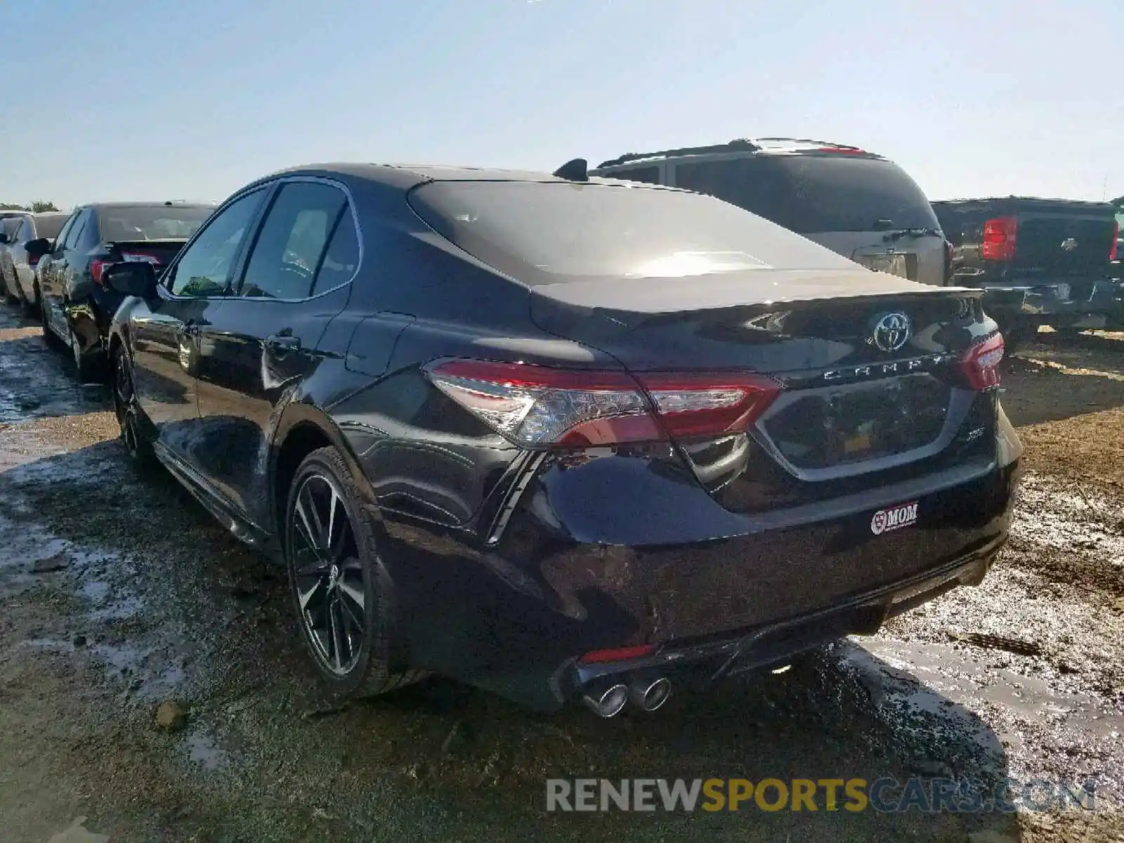 3 Photograph of a damaged car 4T1B61HKXKU253188 TOYOTA CAMRY 2019