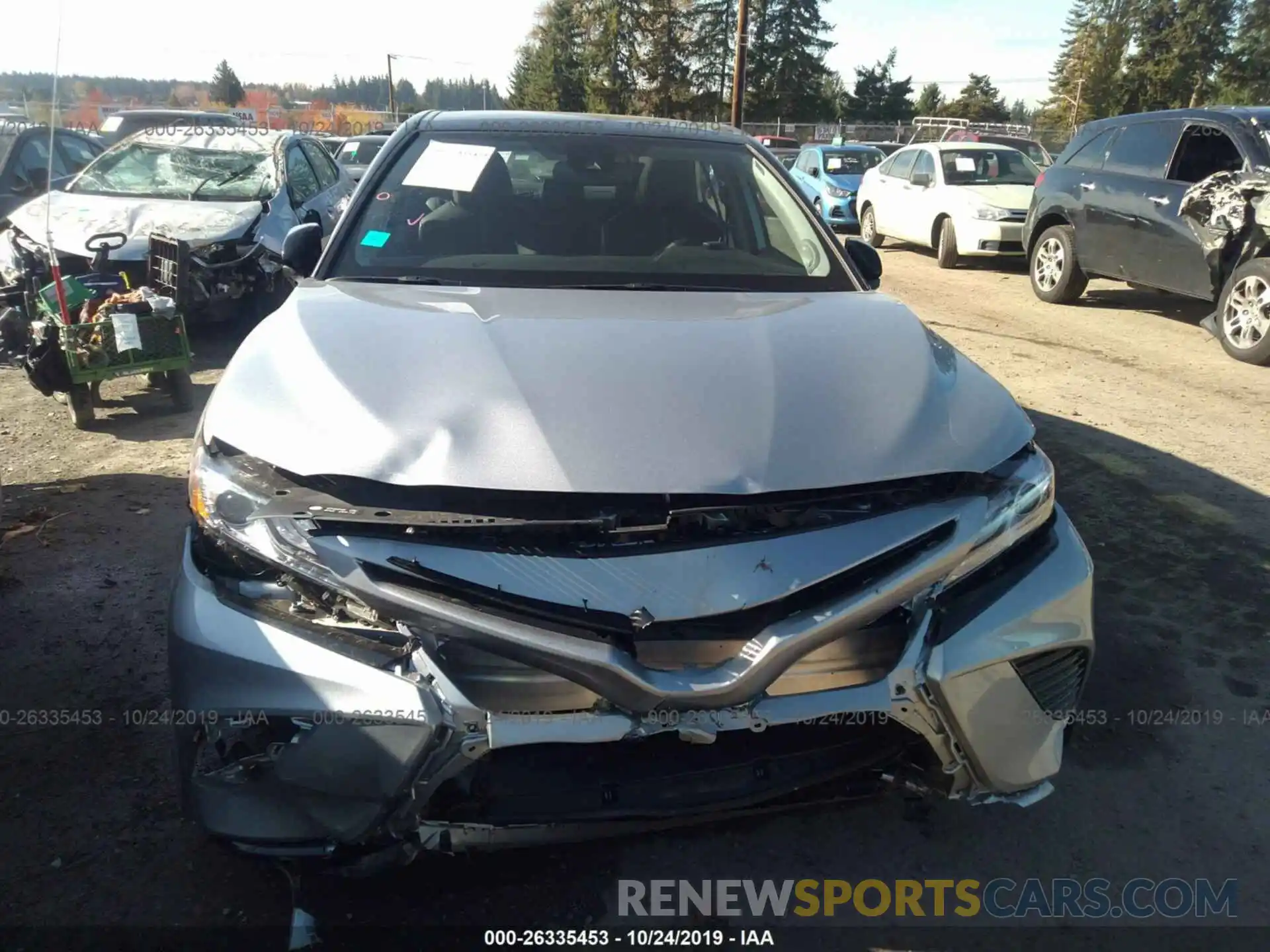 6 Photograph of a damaged car 4T1B61HKXKU256866 TOYOTA CAMRY 2019