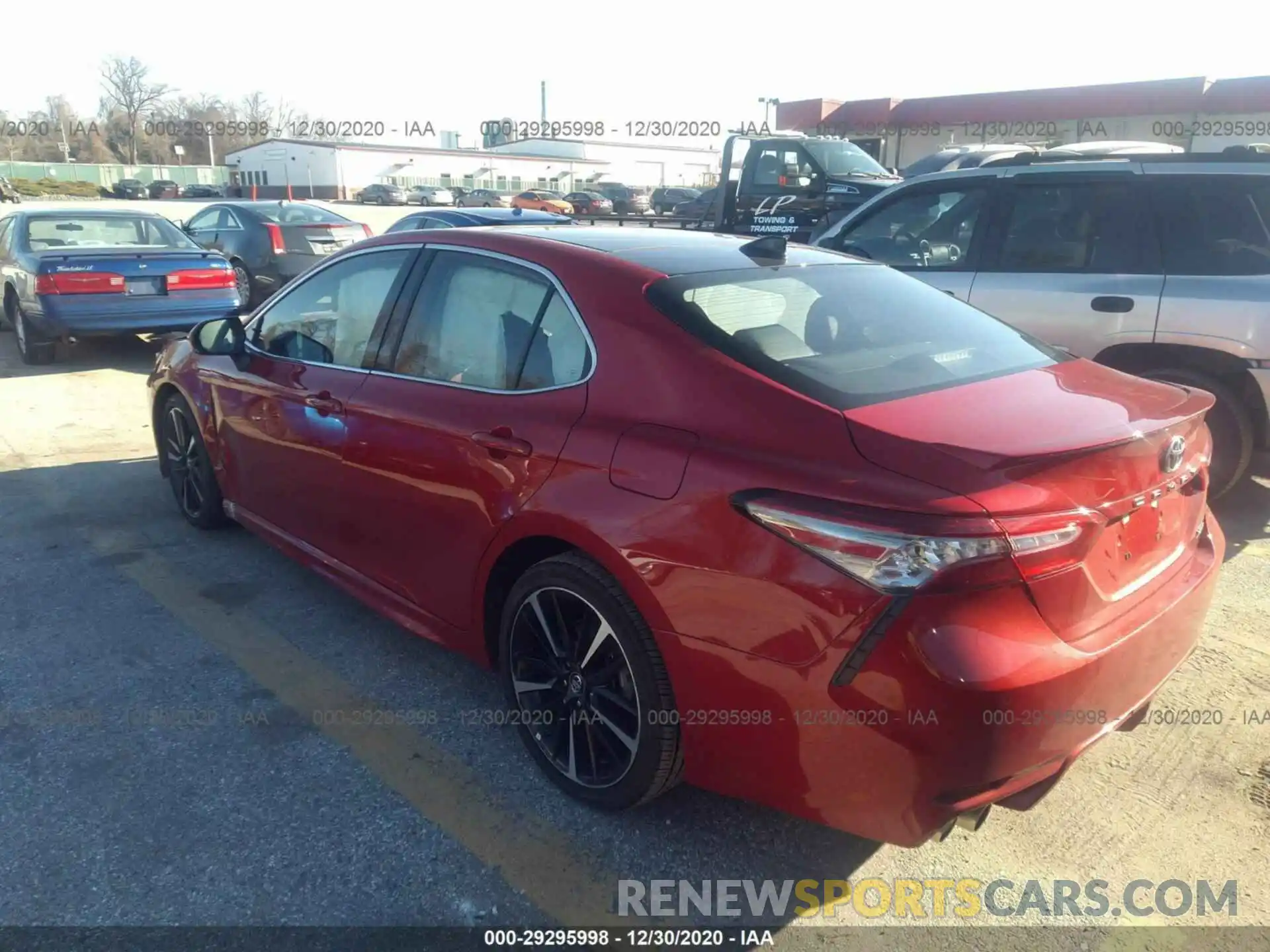 3 Photograph of a damaged car 4T1B61HKXKU261937 TOYOTA CAMRY 2019