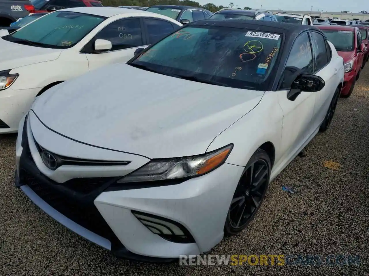 2 Photograph of a damaged car 4T1B61HKXKU267723 TOYOTA CAMRY 2019