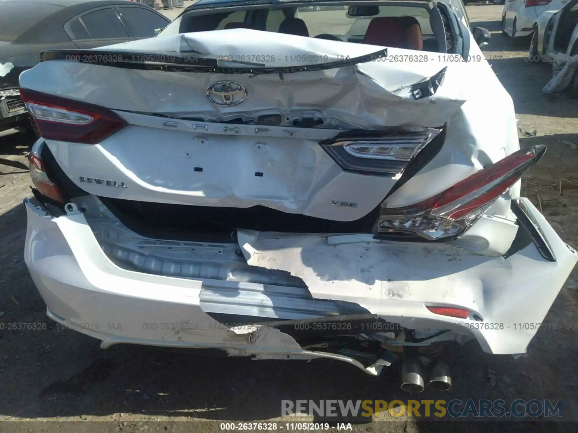 6 Photograph of a damaged car 4T1B61HKXKU269584 TOYOTA CAMRY 2019