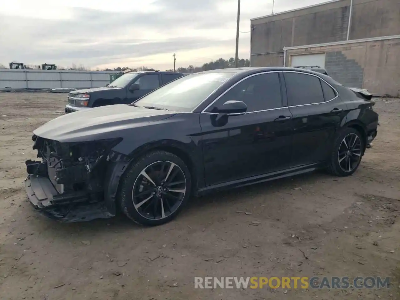 1 Photograph of a damaged car 4T1B61HKXKU294291 TOYOTA CAMRY 2019