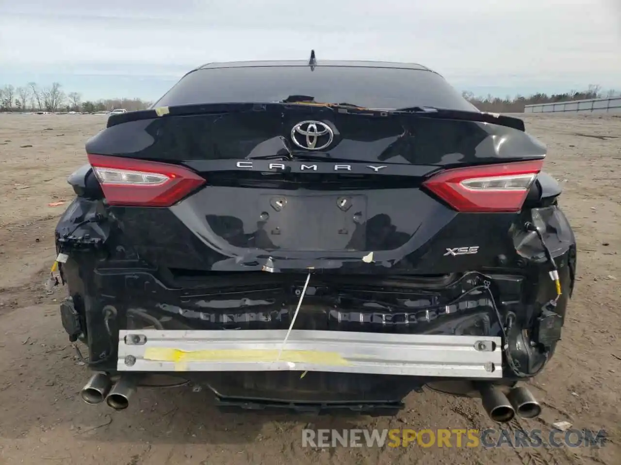 6 Photograph of a damaged car 4T1B61HKXKU294291 TOYOTA CAMRY 2019