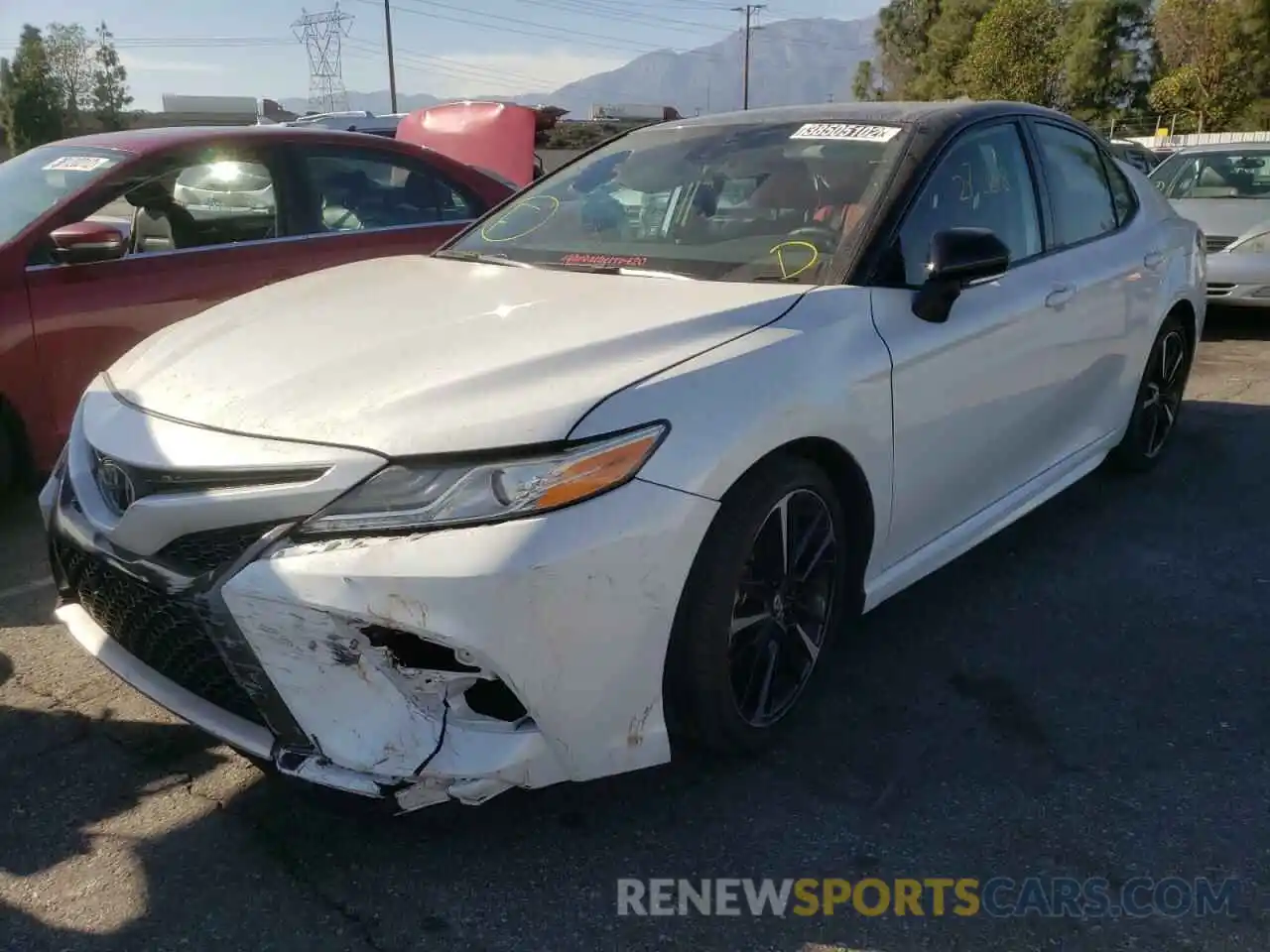 2 Photograph of a damaged car 4T1B61HKXKU298065 TOYOTA CAMRY 2019