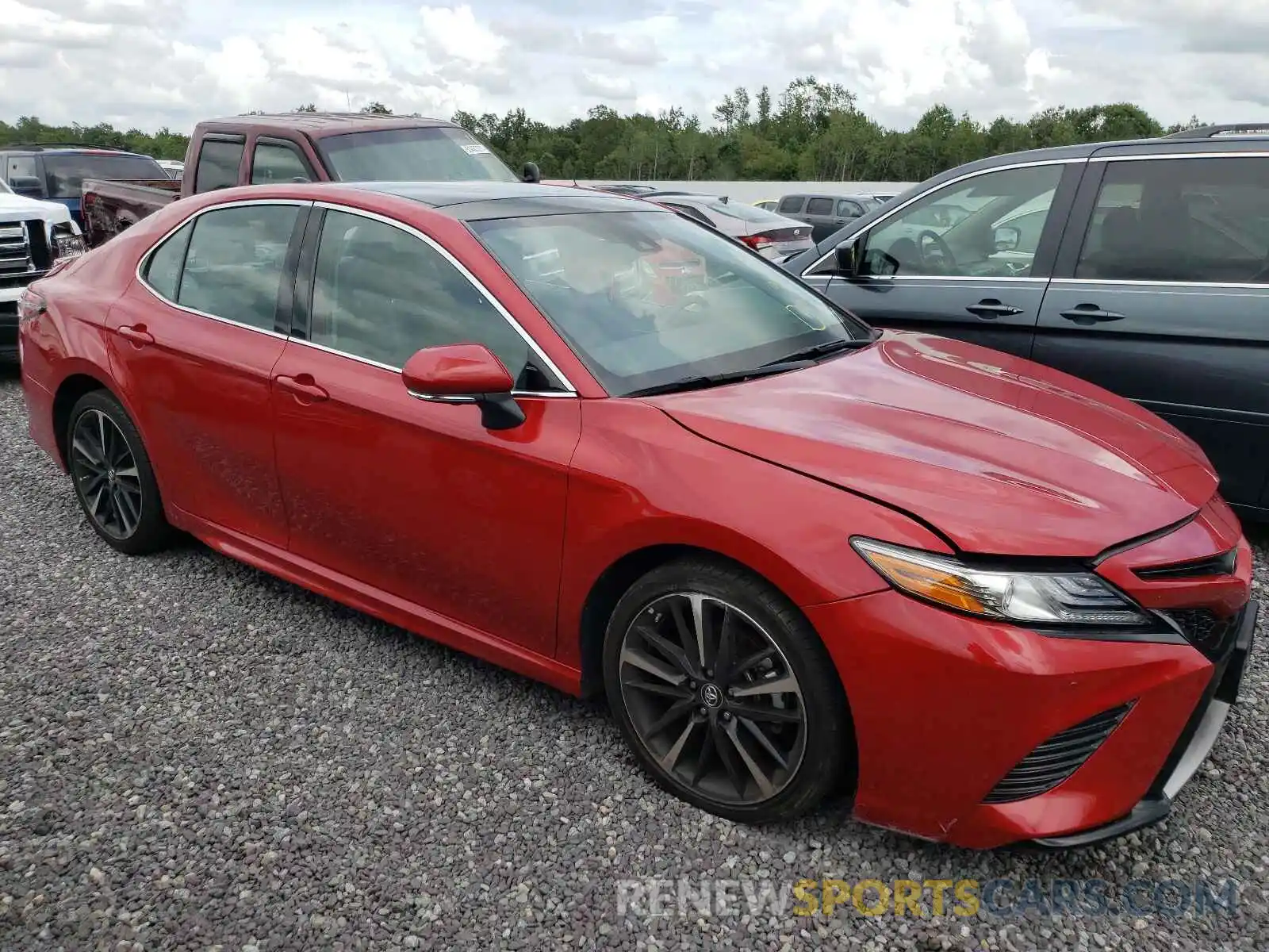 1 Photograph of a damaged car 4T1B61HKXKU298373 TOYOTA CAMRY 2019