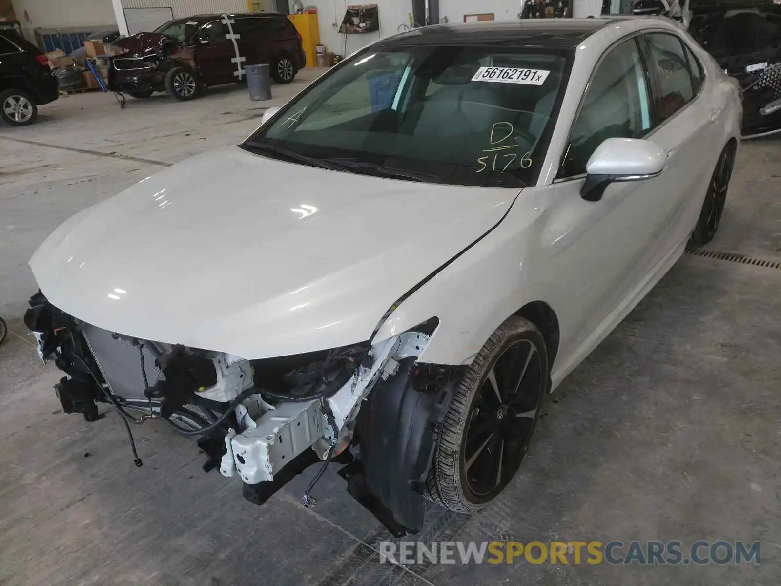 2 Photograph of a damaged car 4T1B61HKXKU695176 TOYOTA CAMRY 2019