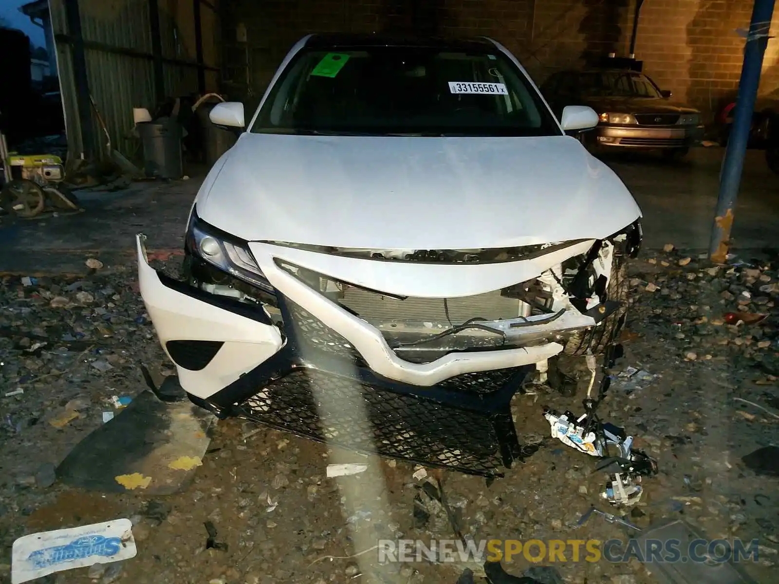 9 Photograph of a damaged car 4T1B61HKXKU700327 TOYOTA CAMRY 2019