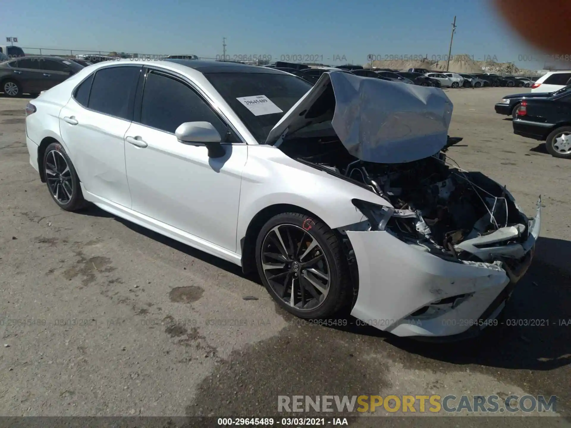 1 Photograph of a damaged car 4T1B61HKXKU716110 TOYOTA CAMRY 2019