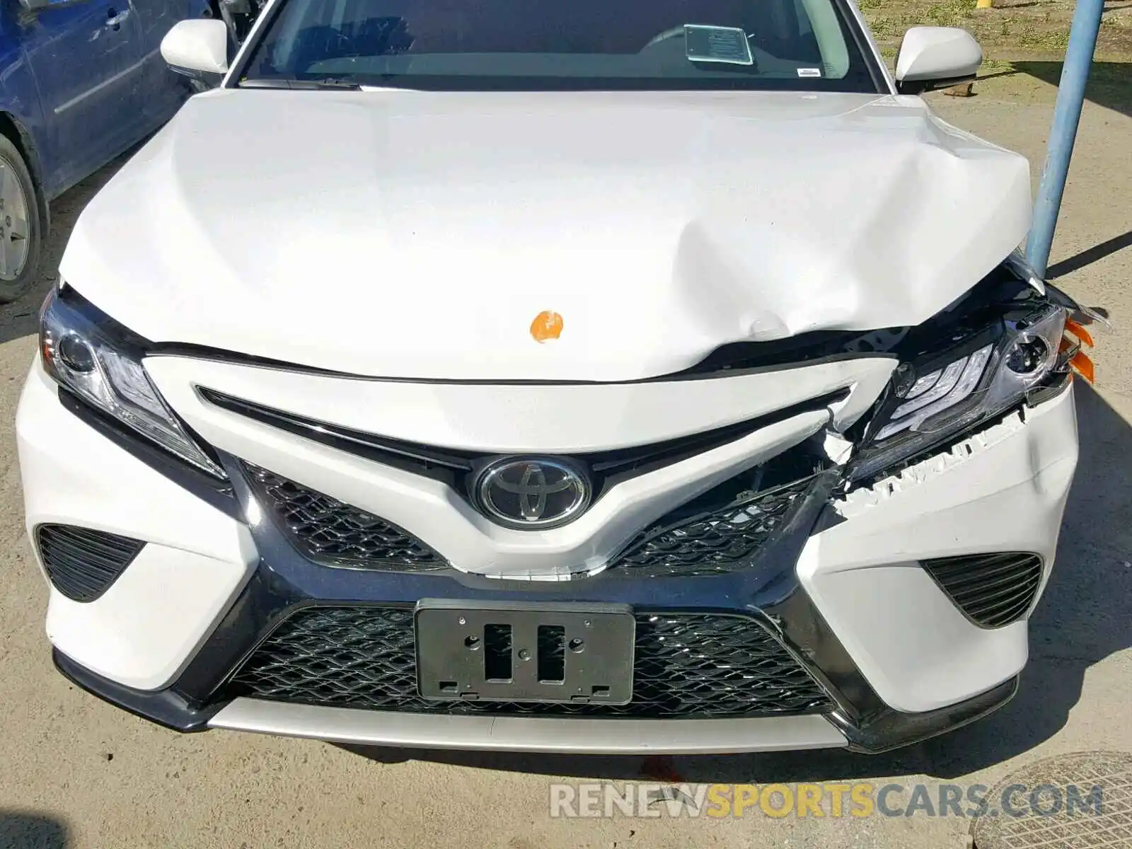 9 Photograph of a damaged car 4T1B61HKXKU716849 TOYOTA CAMRY 2019