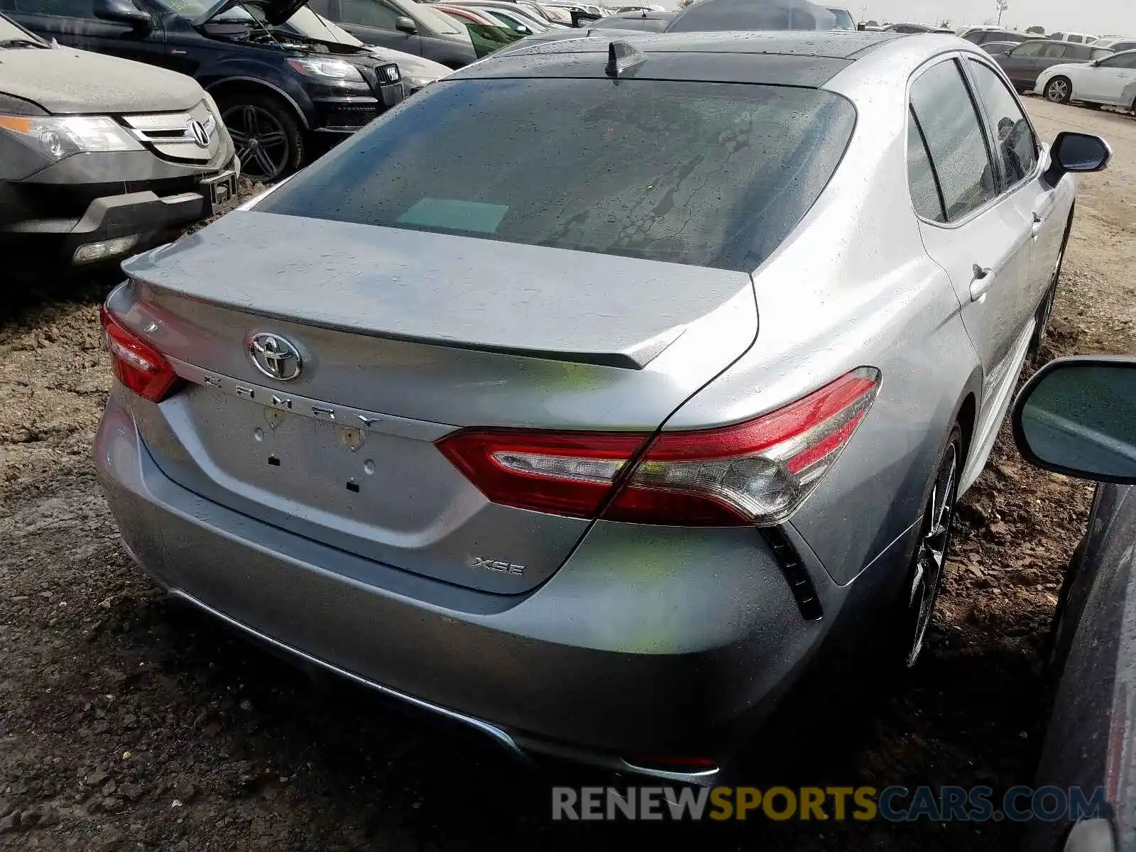 4 Photograph of a damaged car 4T1B61HKXKU759426 TOYOTA CAMRY 2019