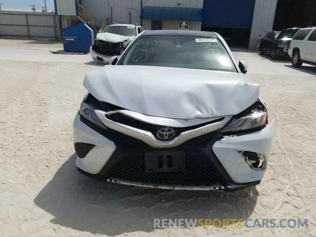 9 Photograph of a damaged car 4T1B61HKXKU773634 TOYOTA CAMRY 2019