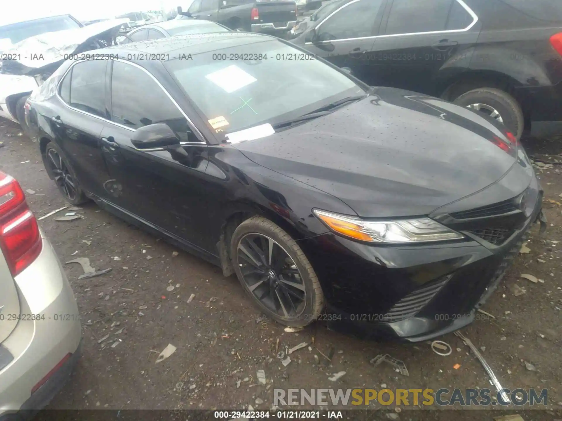 1 Photograph of a damaged car 4T1B61HKXKU773987 TOYOTA CAMRY 2019