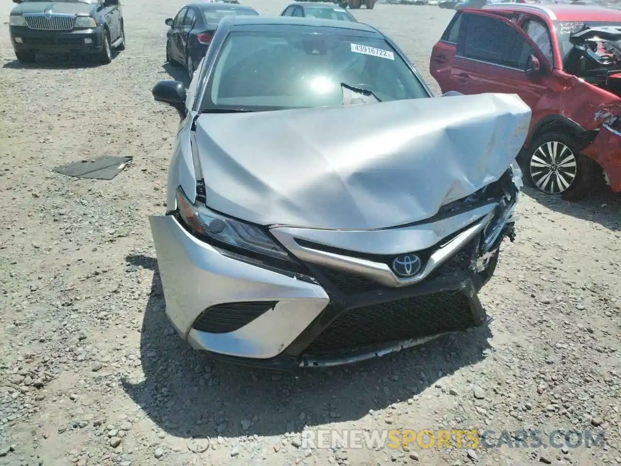 9 Photograph of a damaged car 4T1B61HKXKU775254 TOYOTA CAMRY 2019