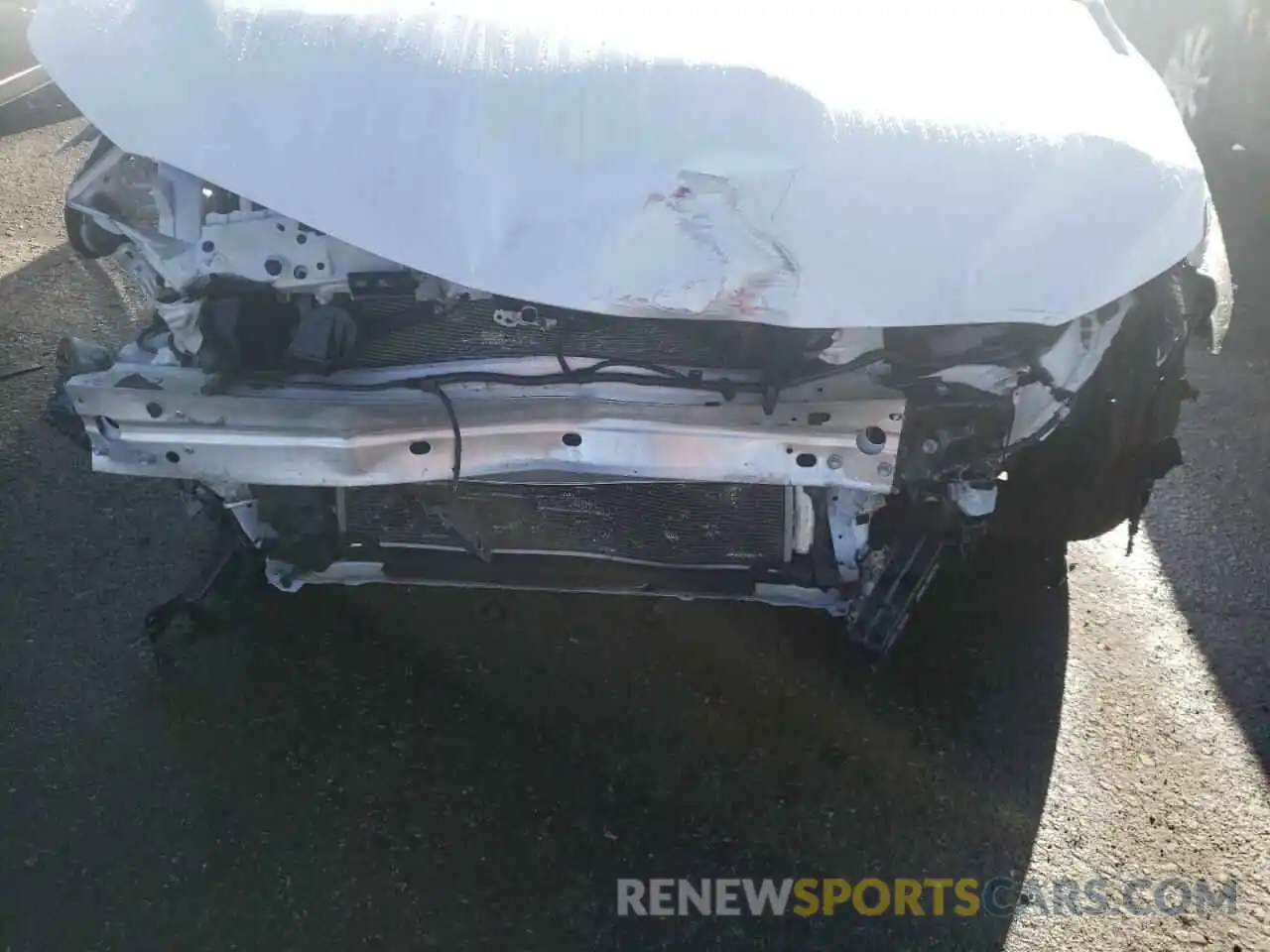 9 Photograph of a damaged car 4T1B61HKXKU778638 TOYOTA CAMRY 2019