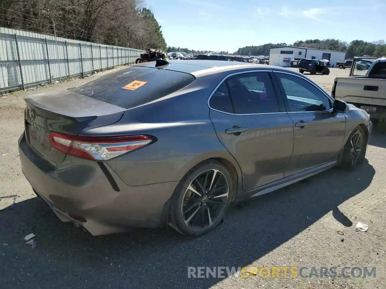 3 Photograph of a damaged car 4T1B61HKXKU780230 TOYOTA CAMRY 2019