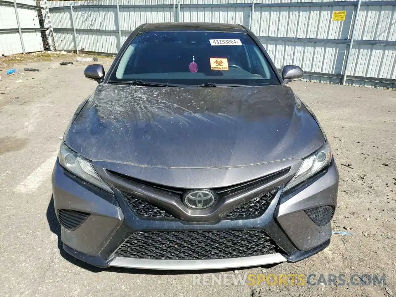 5 Photograph of a damaged car 4T1B61HKXKU780230 TOYOTA CAMRY 2019