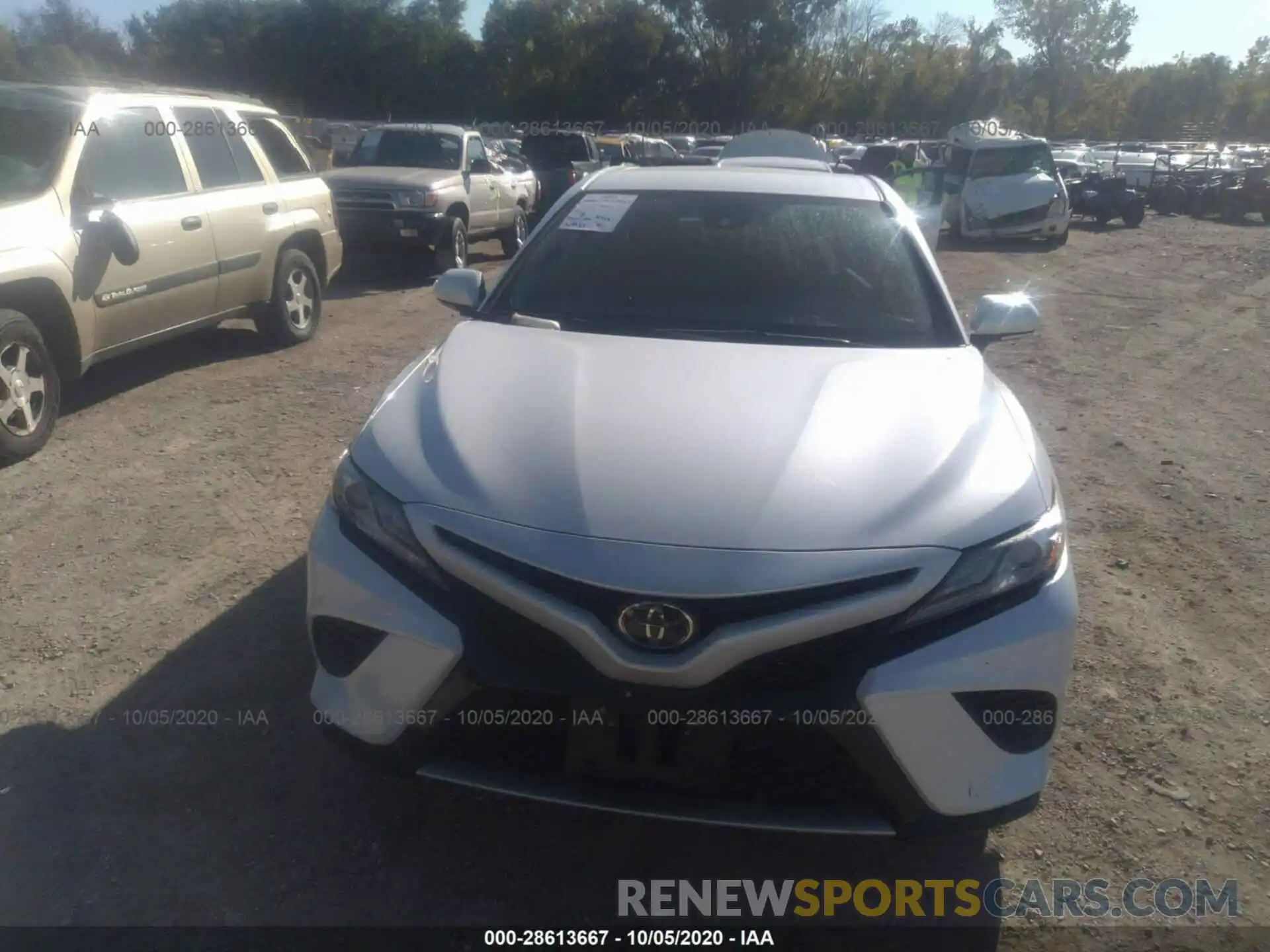 6 Photograph of a damaged car 4T1B61HKXKU794919 TOYOTA CAMRY 2019