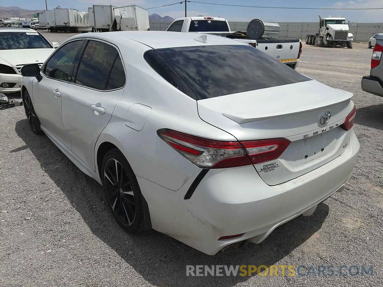 3 Photograph of a damaged car 4T1B61HKXKU795701 TOYOTA CAMRY 2019