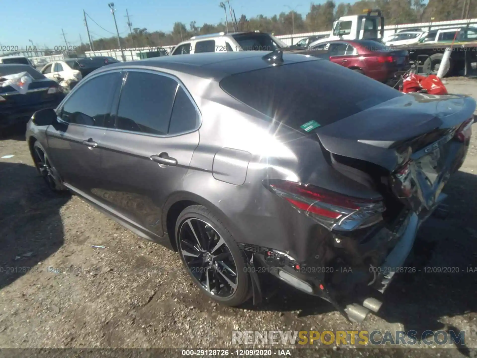 3 Photograph of a damaged car 4T1B61HKXKU823867 TOYOTA CAMRY 2019