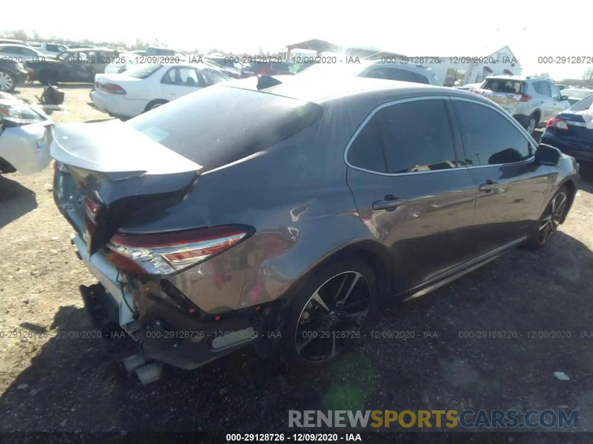 4 Photograph of a damaged car 4T1B61HKXKU823867 TOYOTA CAMRY 2019