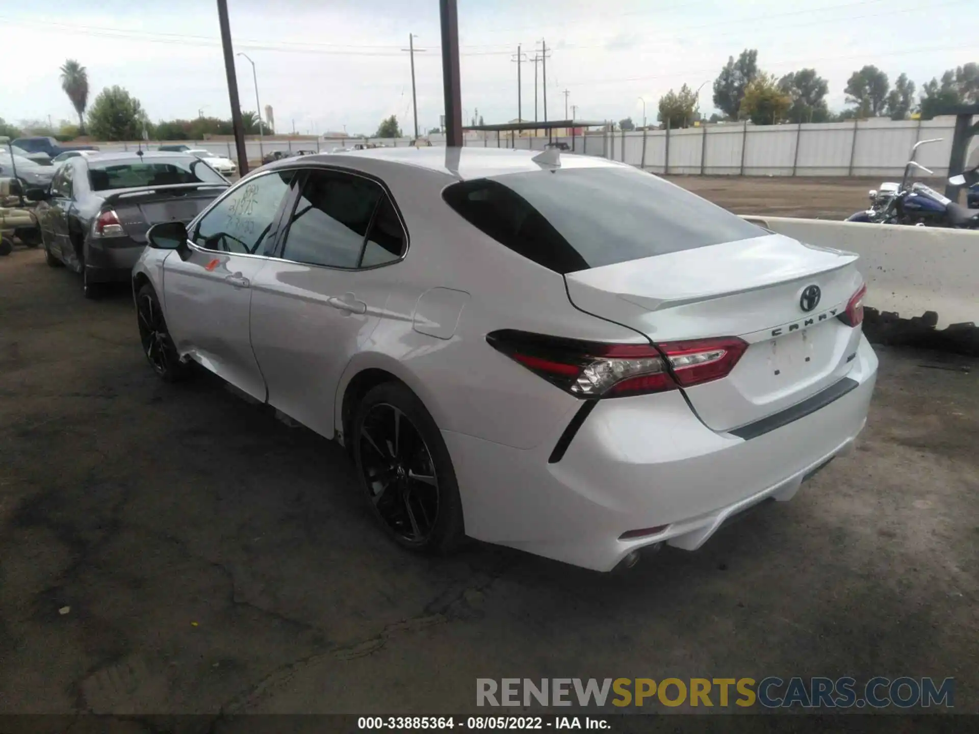 3 Photograph of a damaged car 4T1B61HKXKU828812 TOYOTA CAMRY 2019