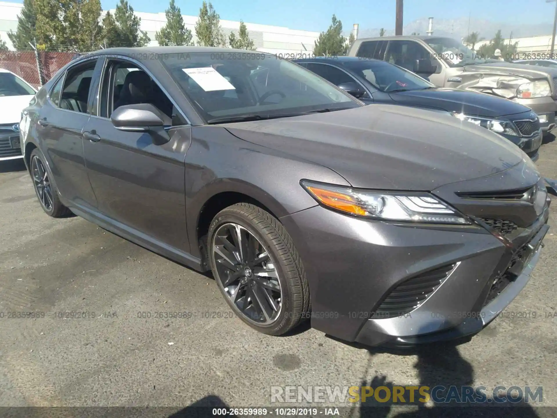 1 Photograph of a damaged car 4T1B61HKXKU842905 TOYOTA CAMRY 2019