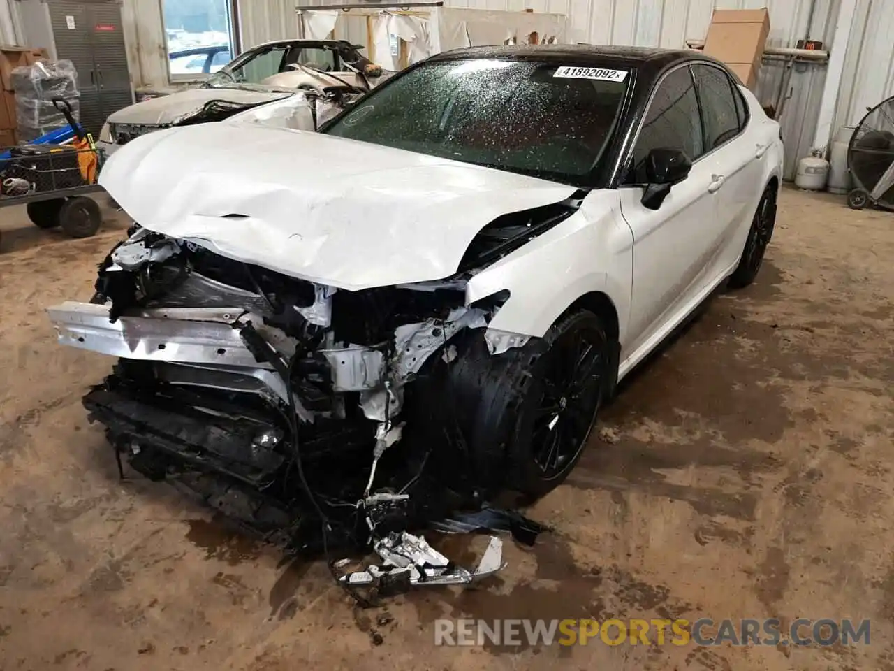 2 Photograph of a damaged car 4T1B61HKXKU844931 TOYOTA CAMRY 2019