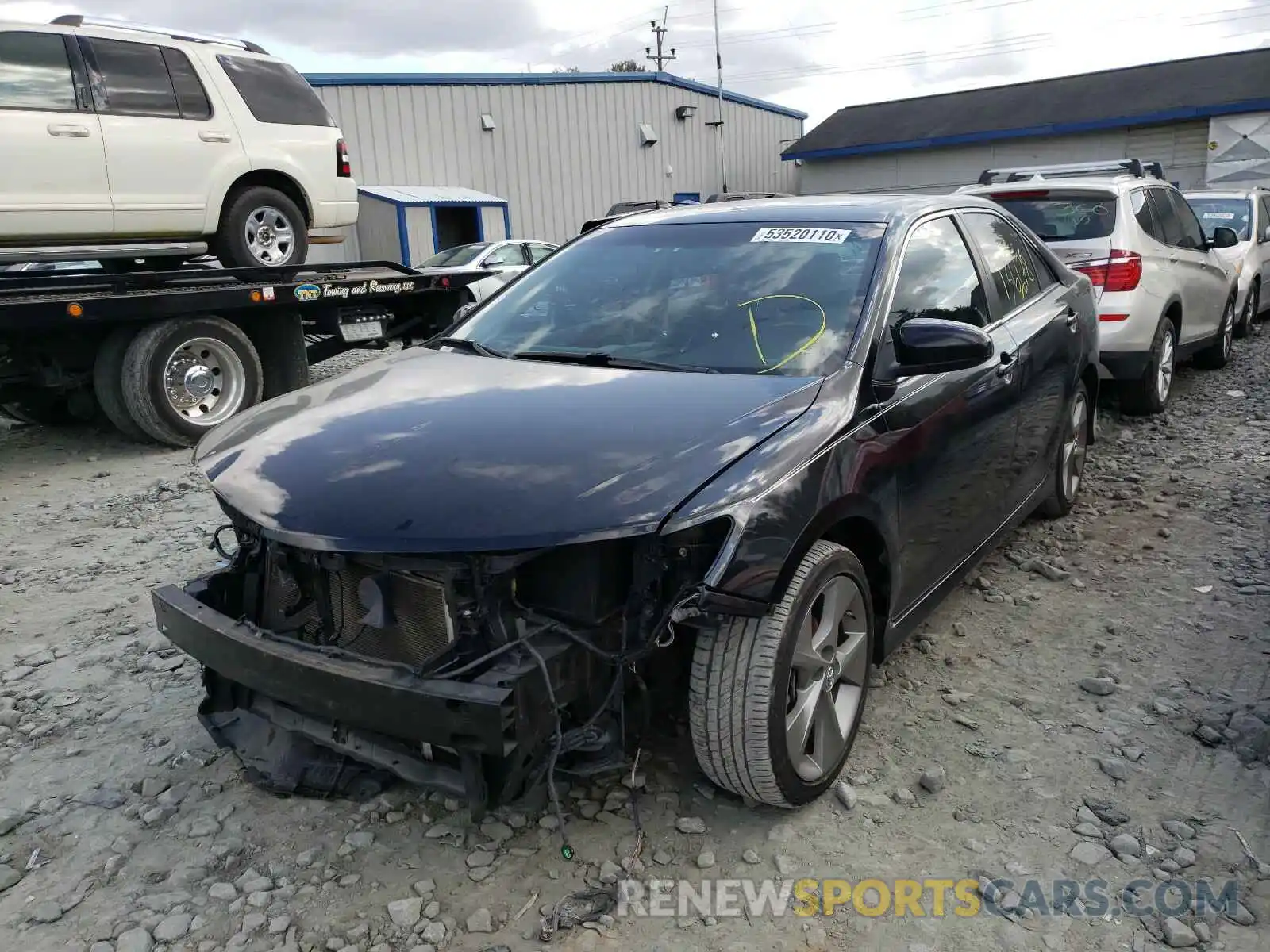 2 Photograph of a damaged car 4T1BK1FKXEU539464 TOYOTA CAMRY 2019