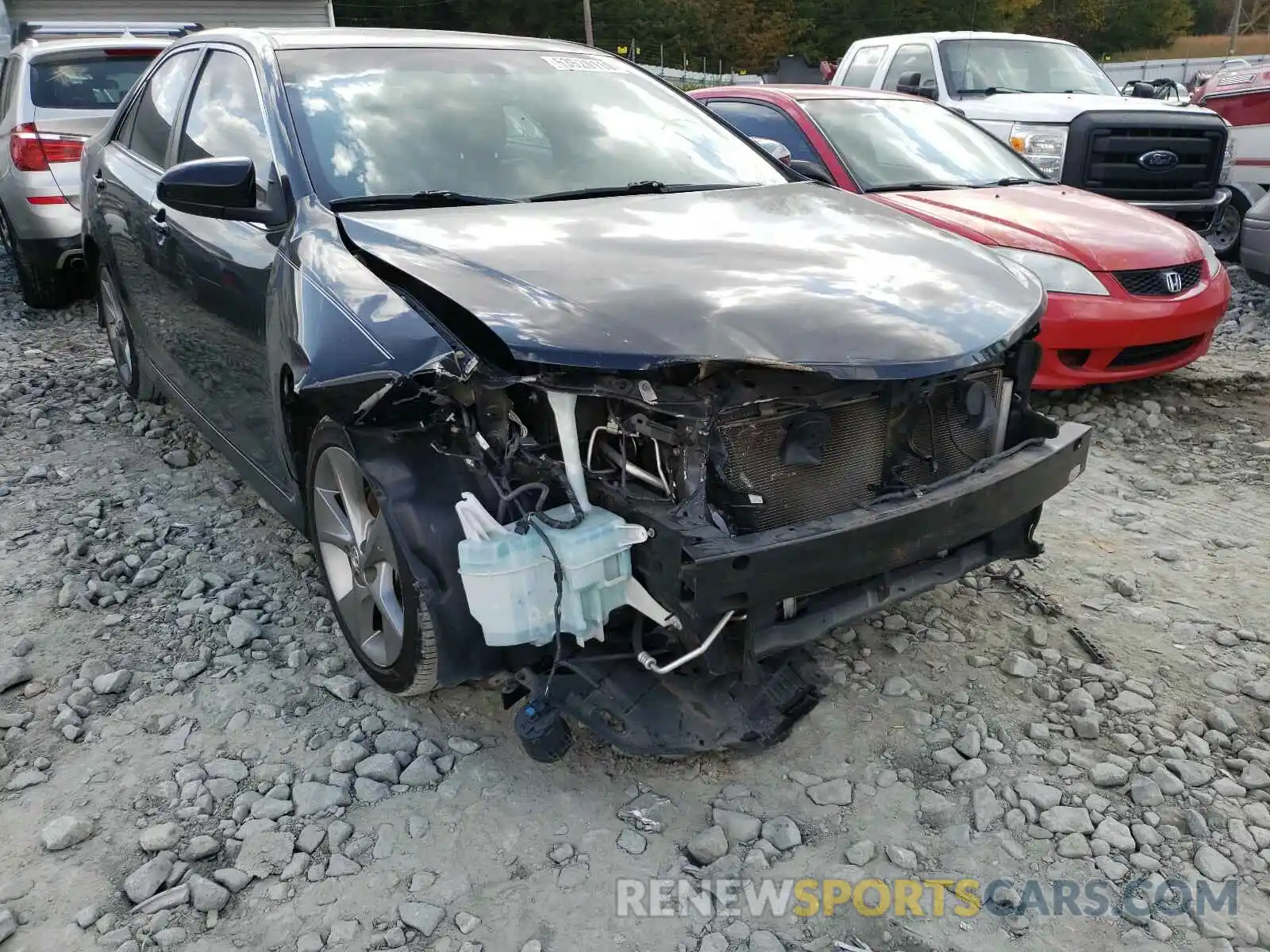 9 Photograph of a damaged car 4T1BK1FKXEU539464 TOYOTA CAMRY 2019